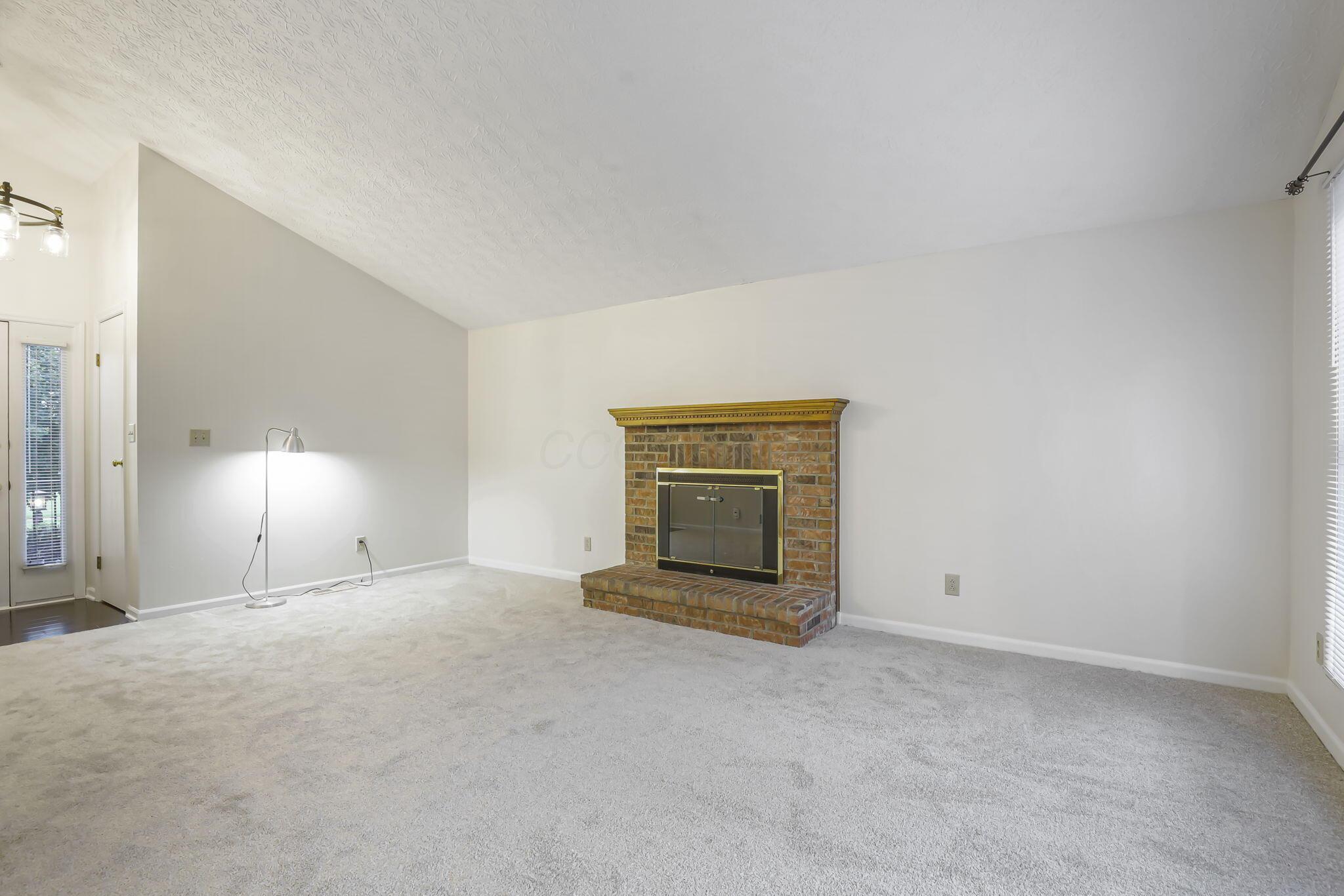 2473 Sutter Parkway Property Photo 11