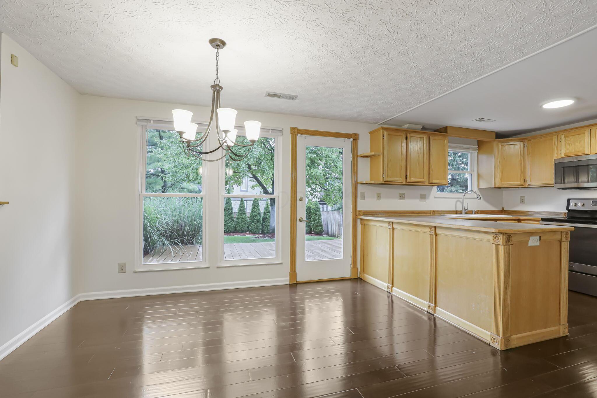 2473 Sutter Parkway Property Photo 14