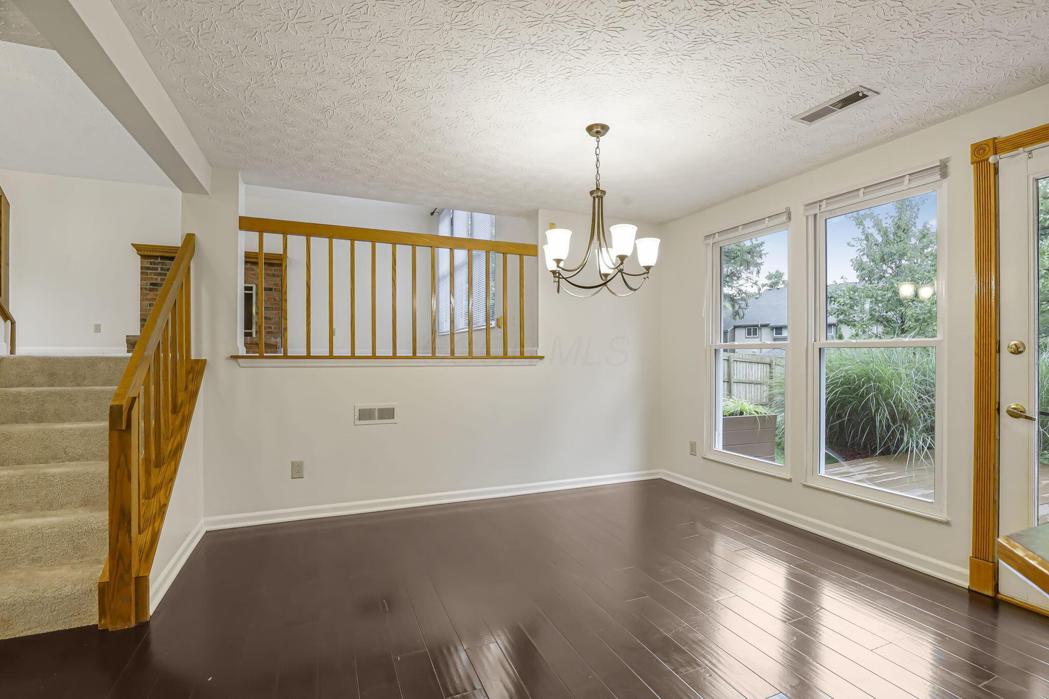 2473 Sutter Parkway Property Photo 17