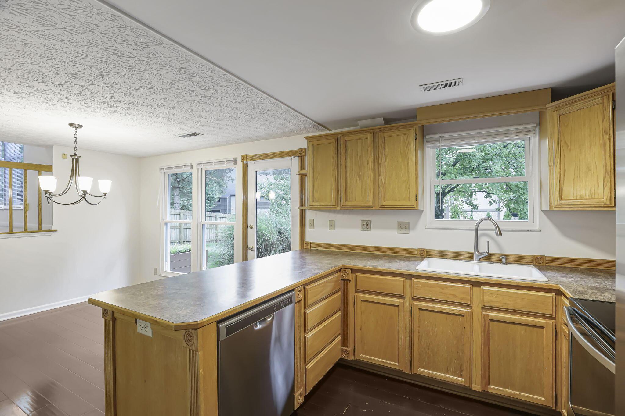 2473 Sutter Parkway Property Photo 23