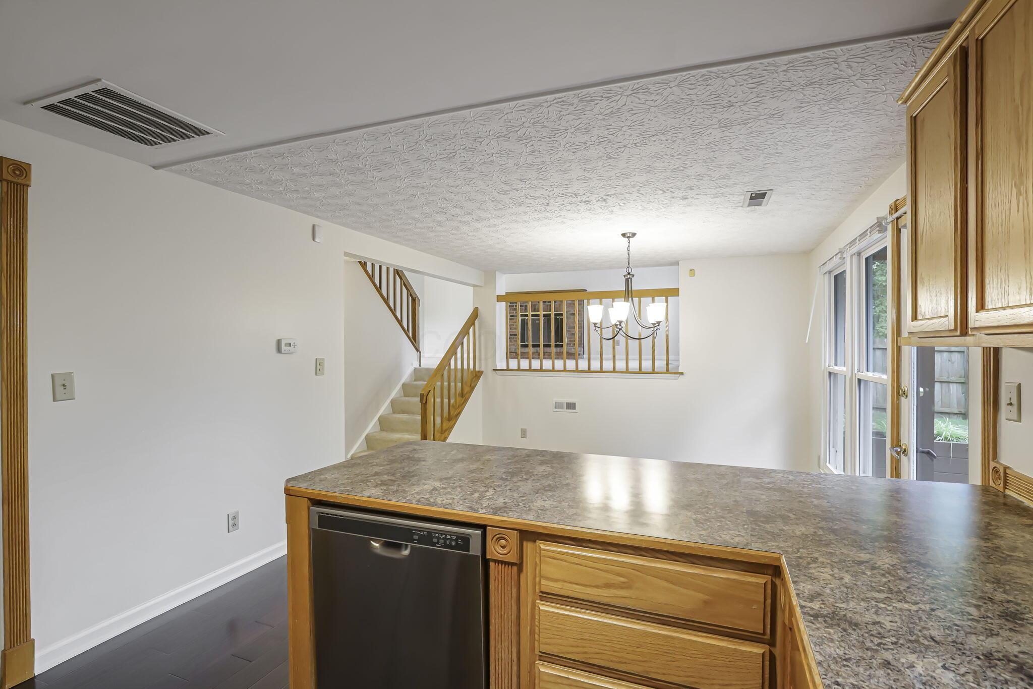 2473 Sutter Parkway Property Photo 24
