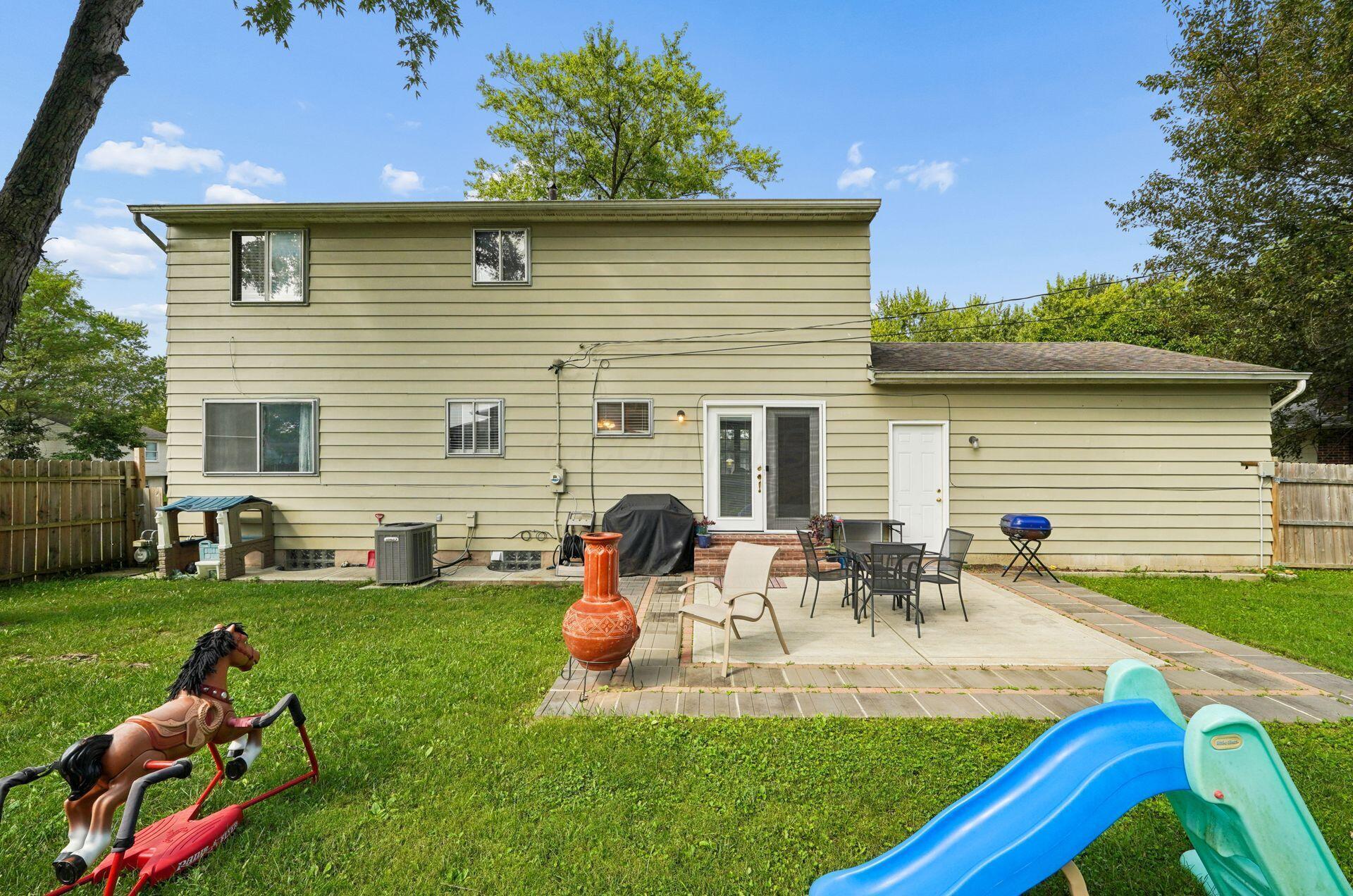3008 Upton Road W Property Photo 27