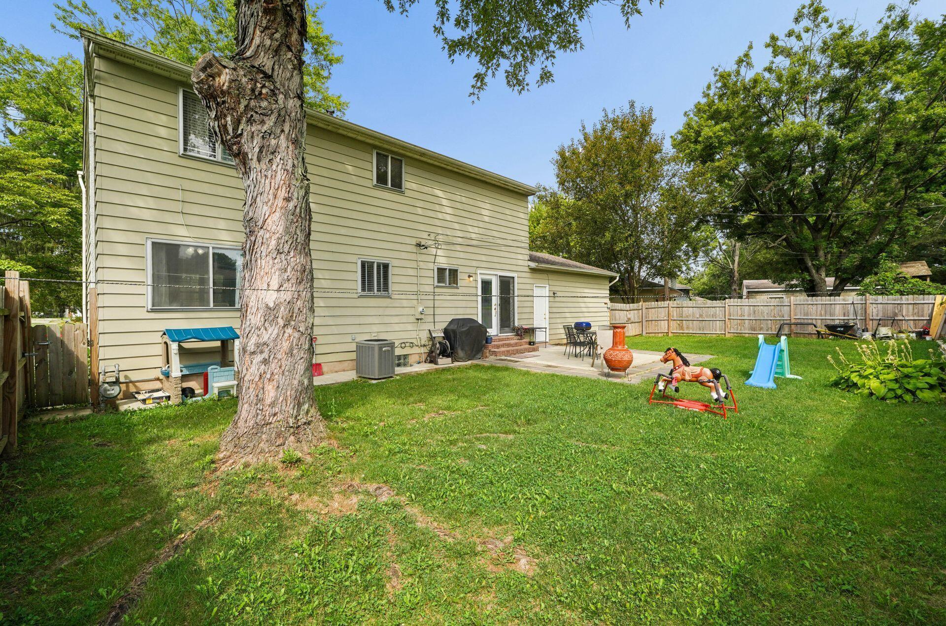 3008 Upton Road W Property Photo 28