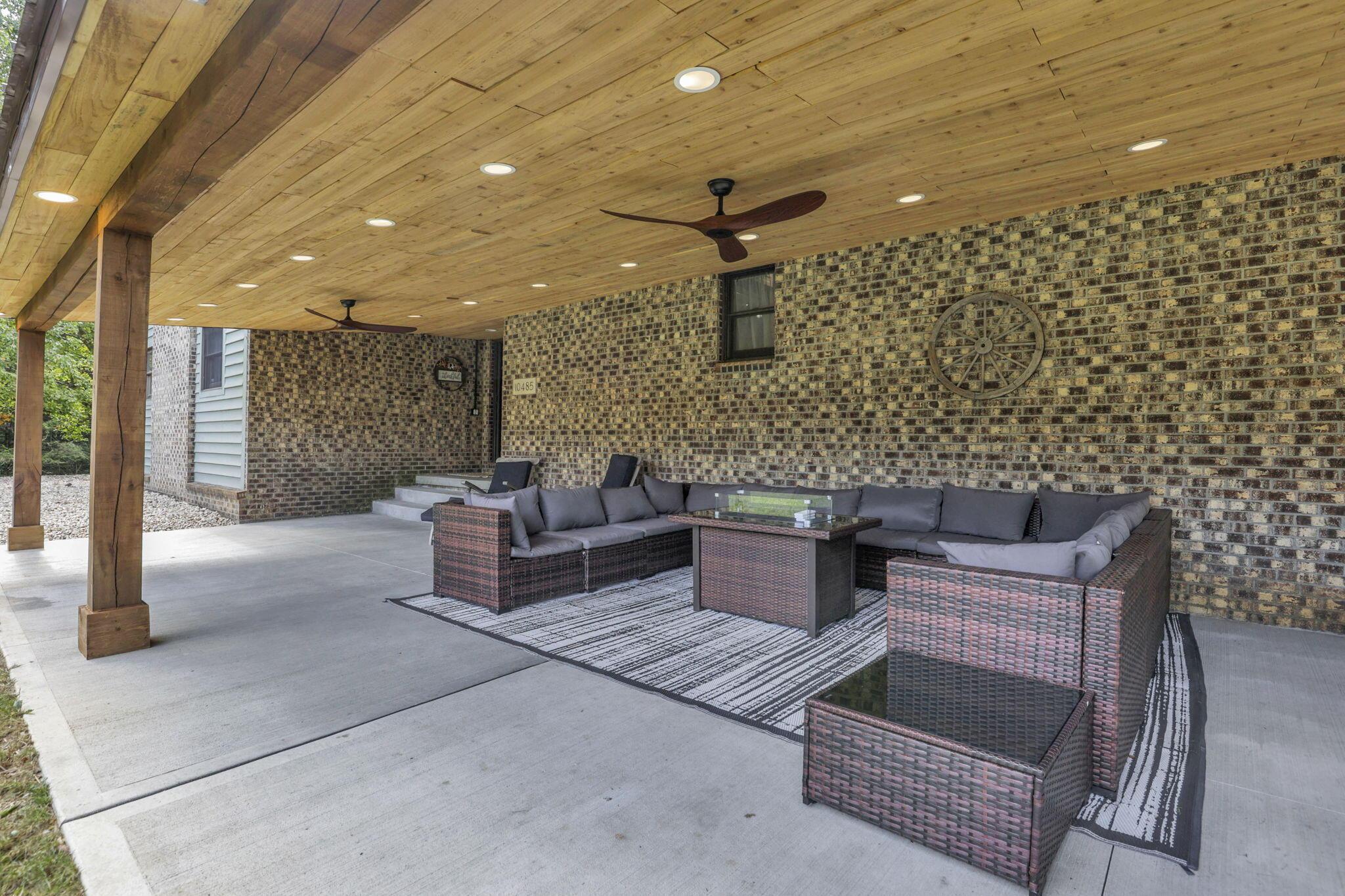 10485 Shipley Road Property Photo 6