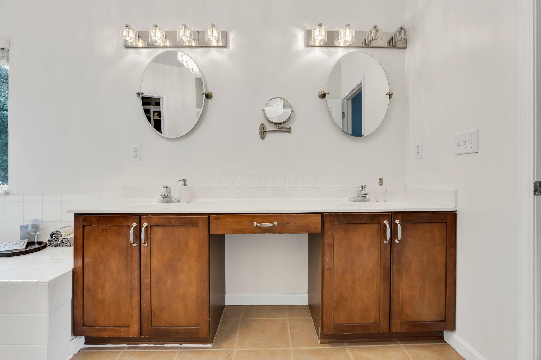 5973 Hampton Corners N Property Photo 39
