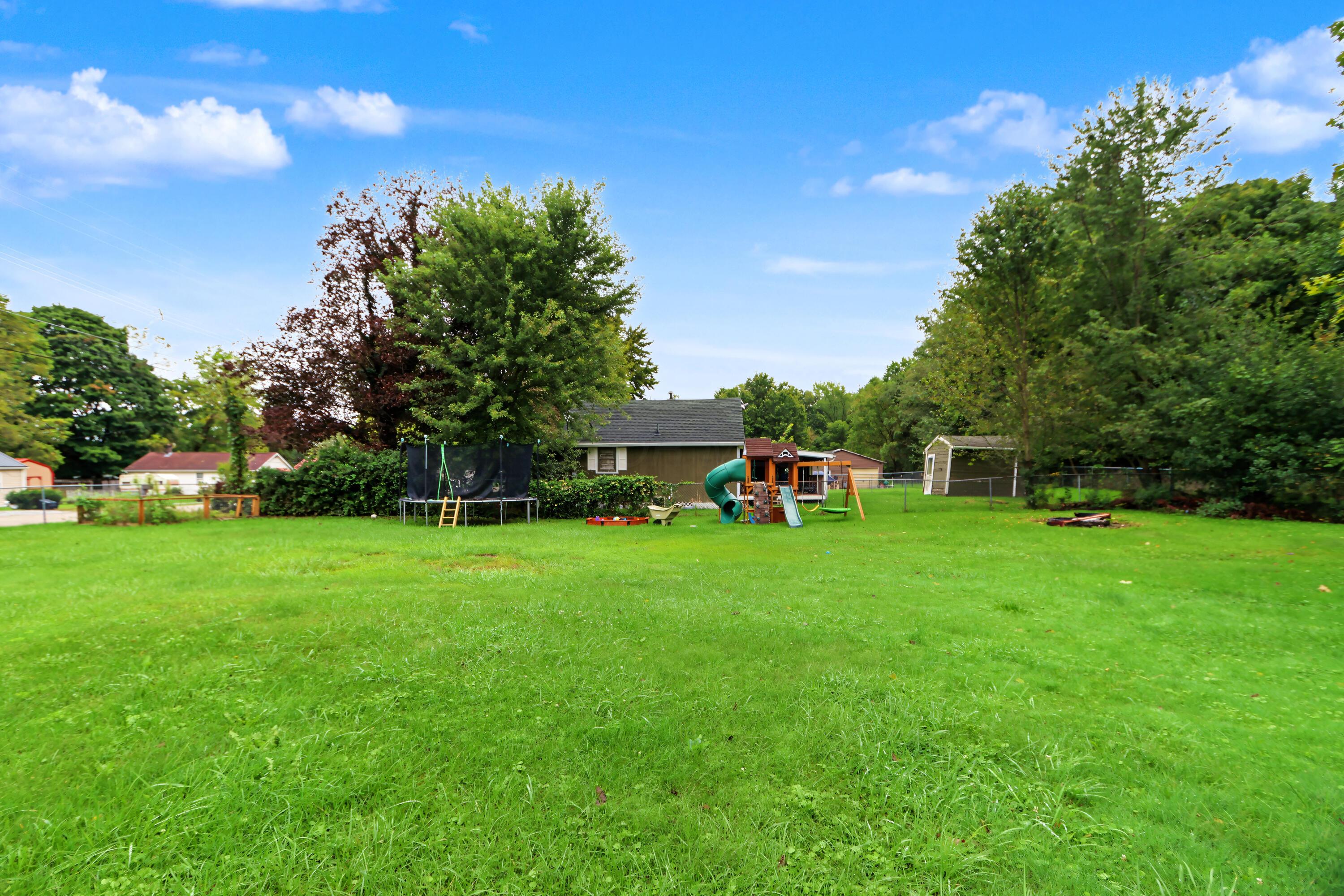 337 Pomerene Road Property Photo 29