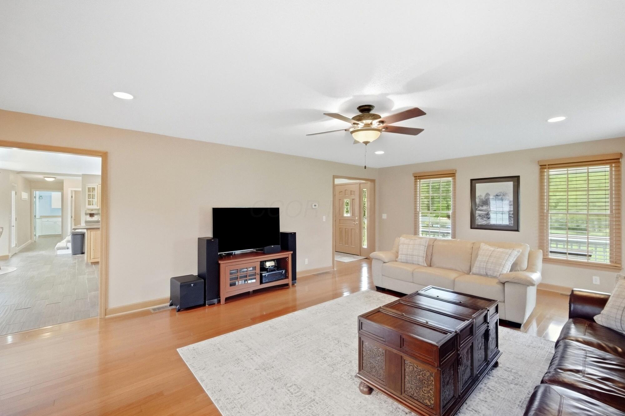 364 Leslie Drive Property Photo 17