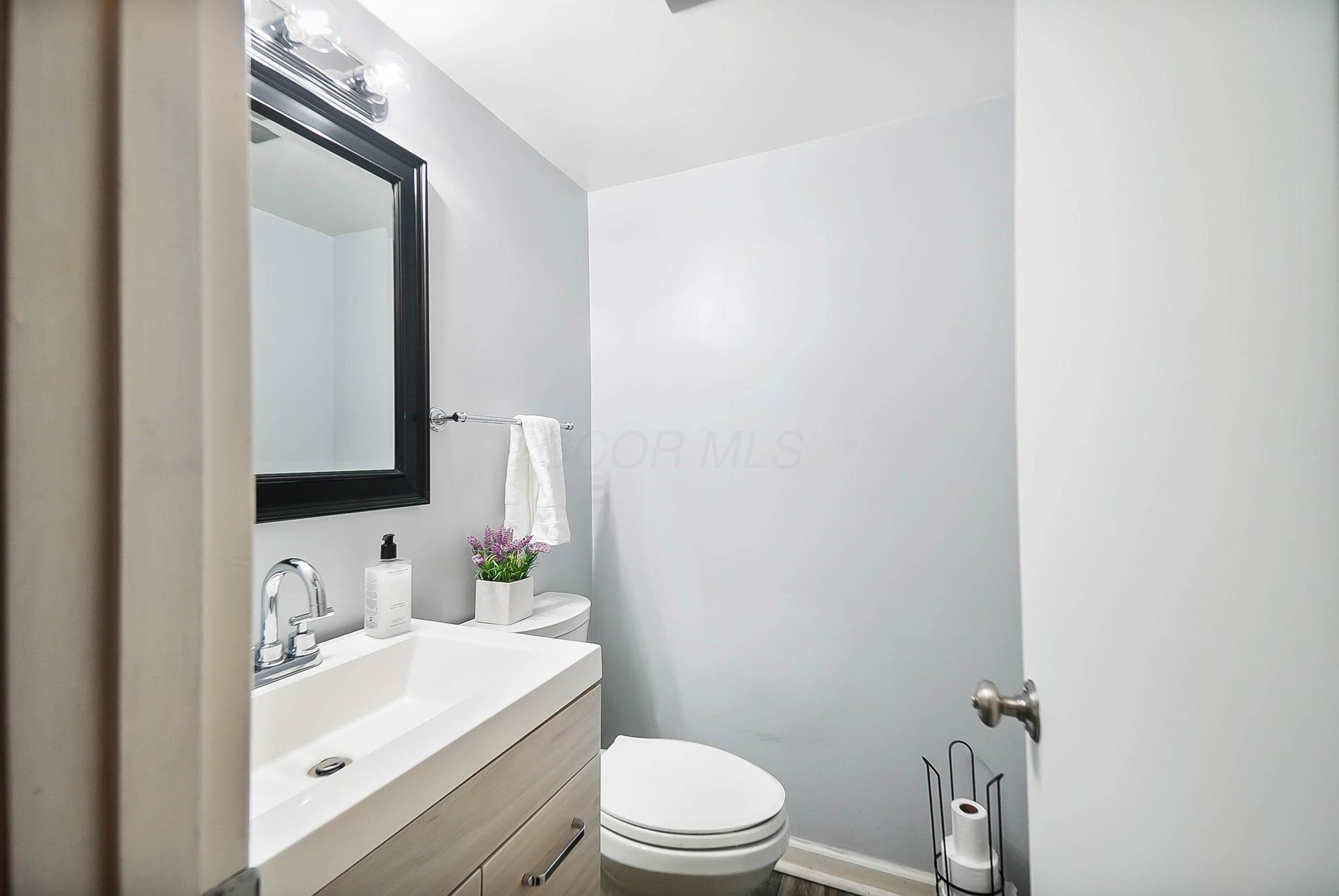 4100 Kendale Road Property Photo 7