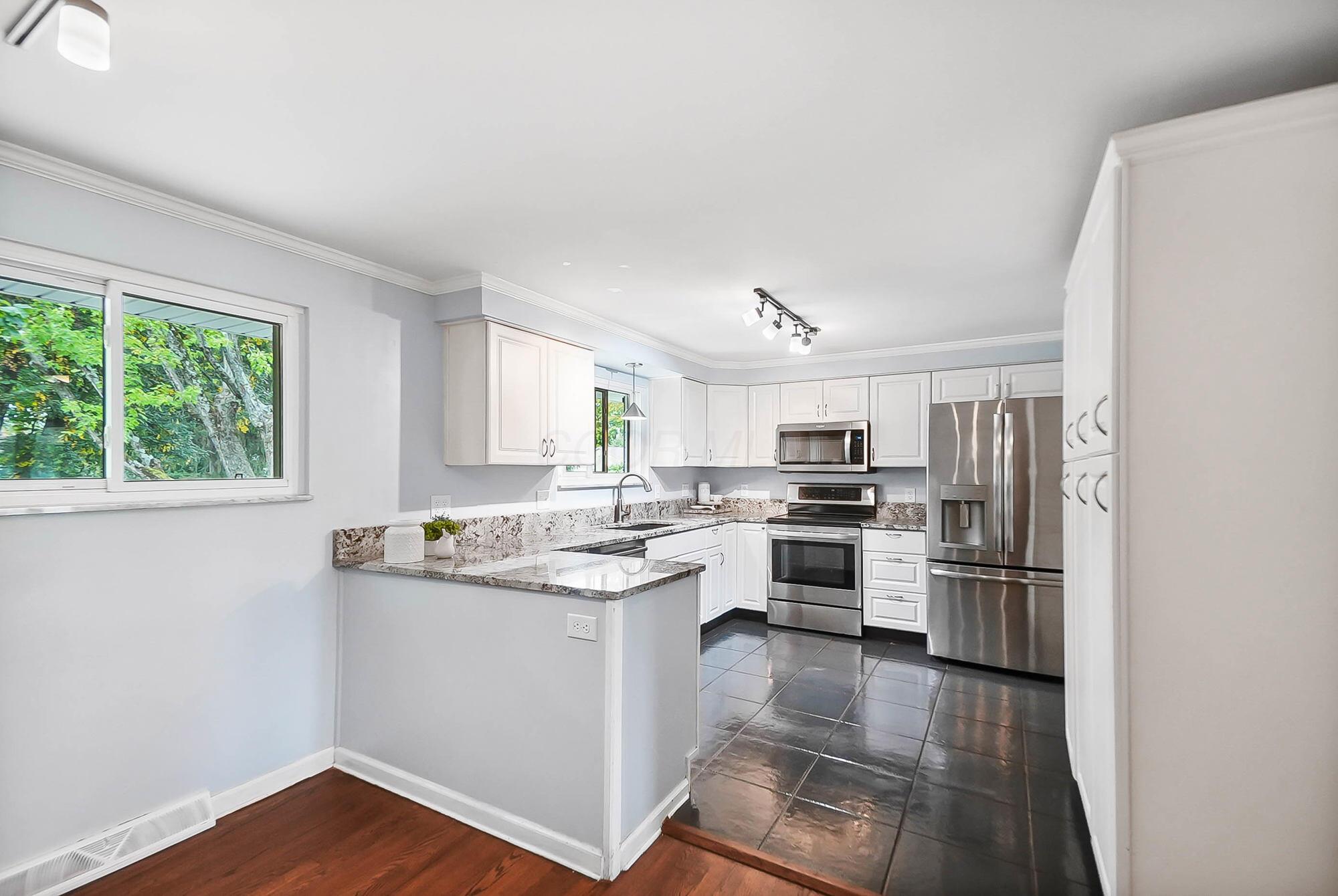 4100 Kendale Road Property Photo 19
