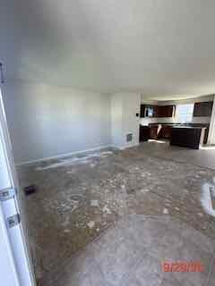 507 Golden Gate Avenue Property Photo 11