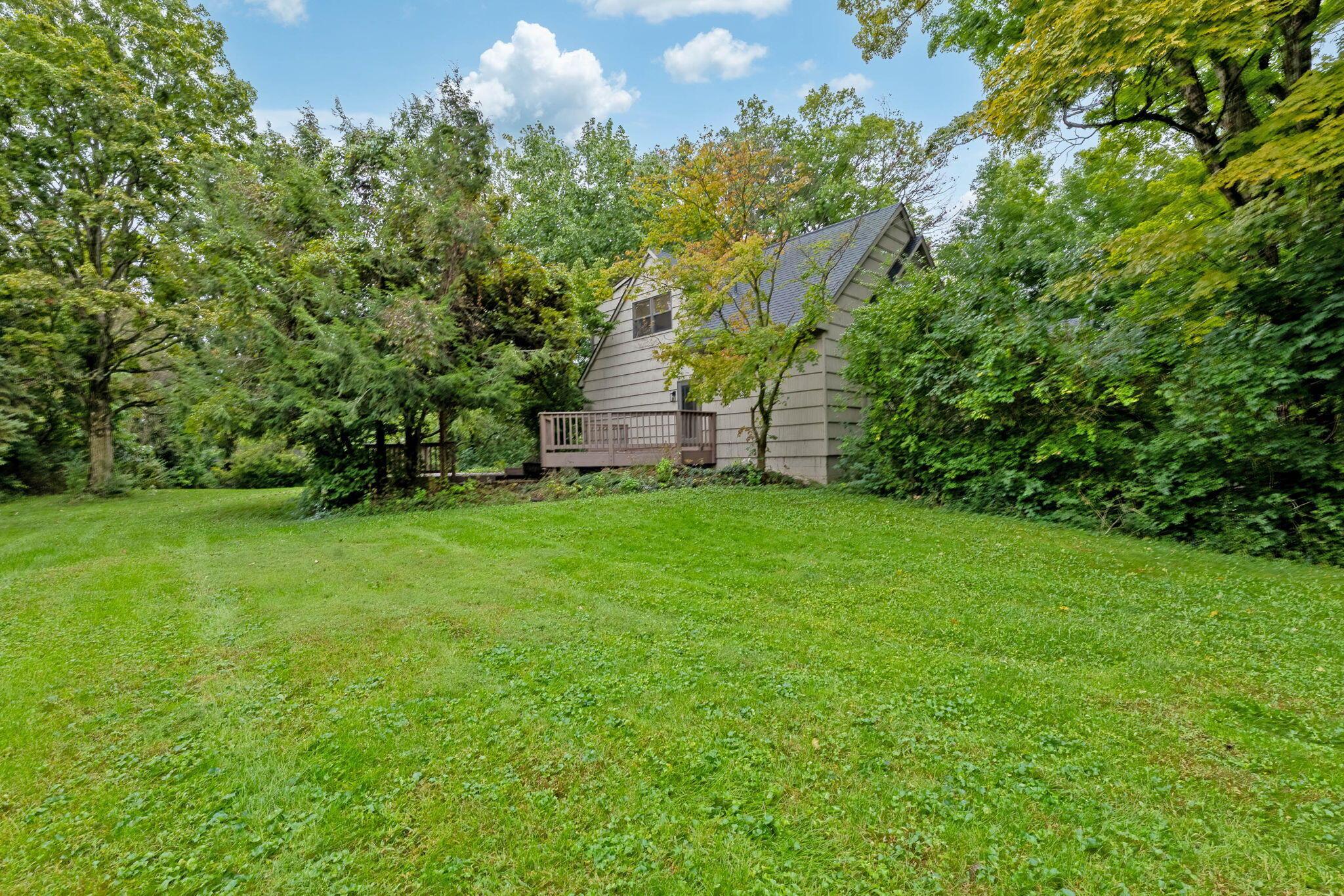 660 E Johnstown Road Property Photo 17