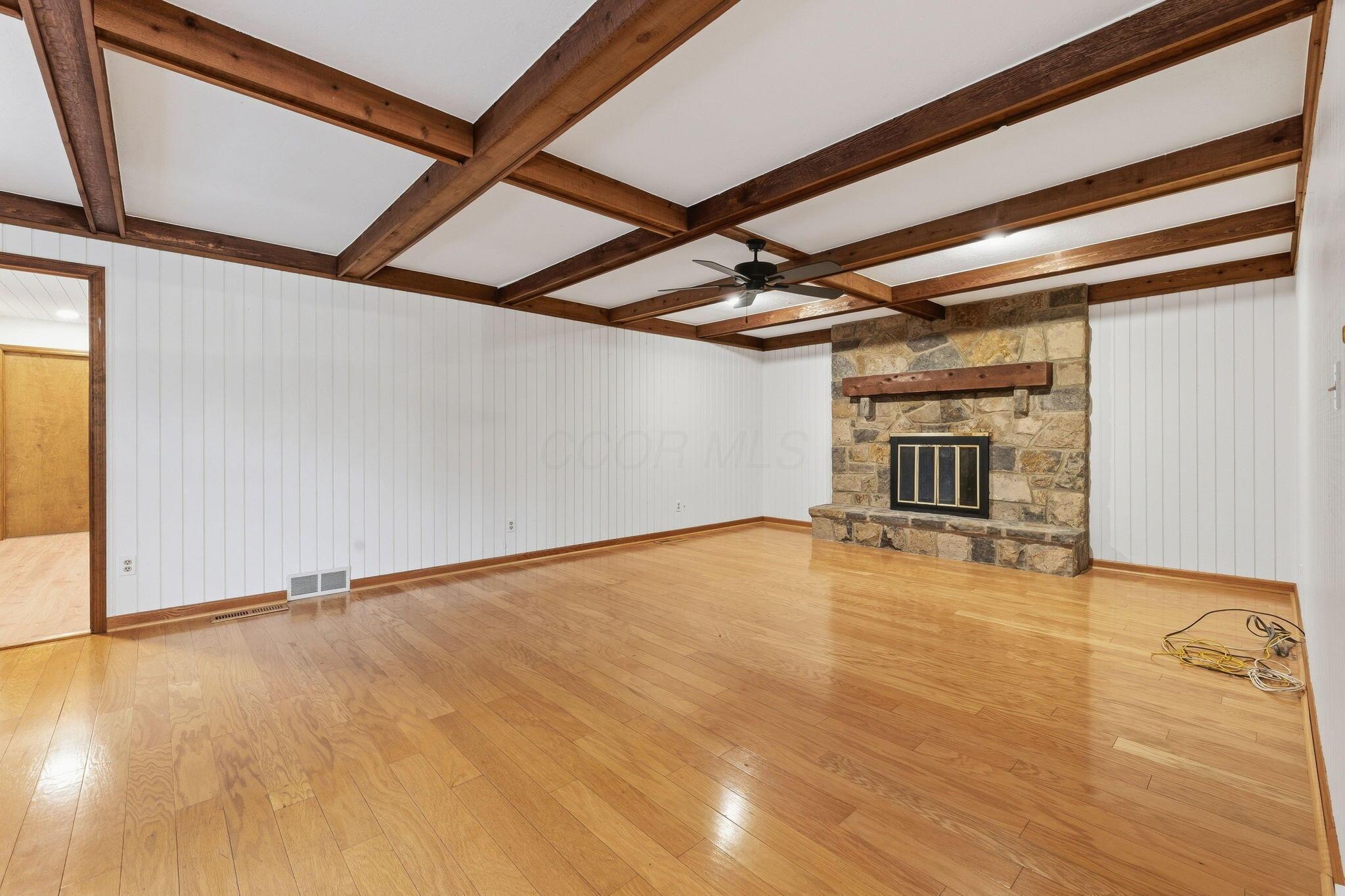 660 E Johnstown Road Property Photo 32