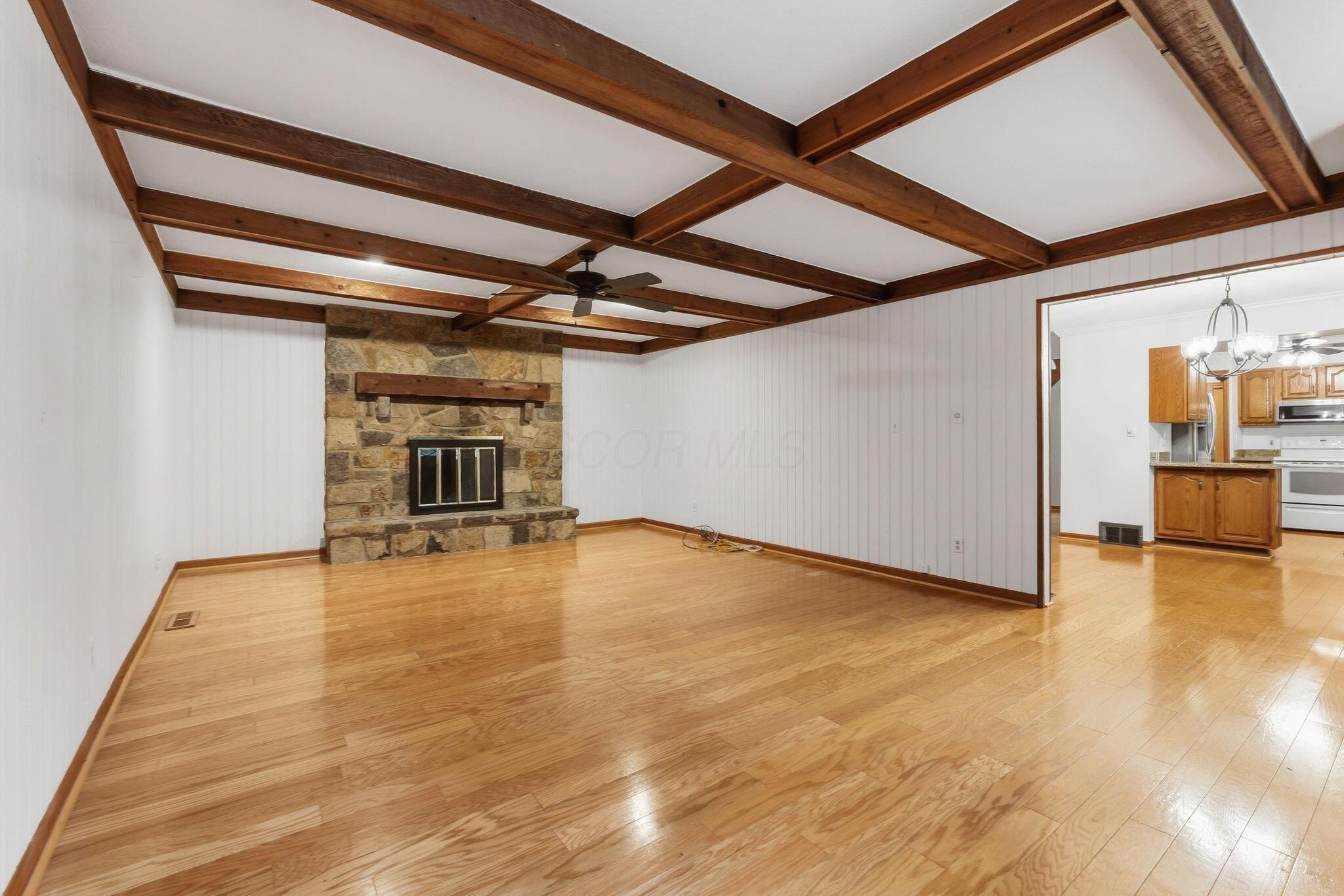 660 E Johnstown Road Property Photo 33