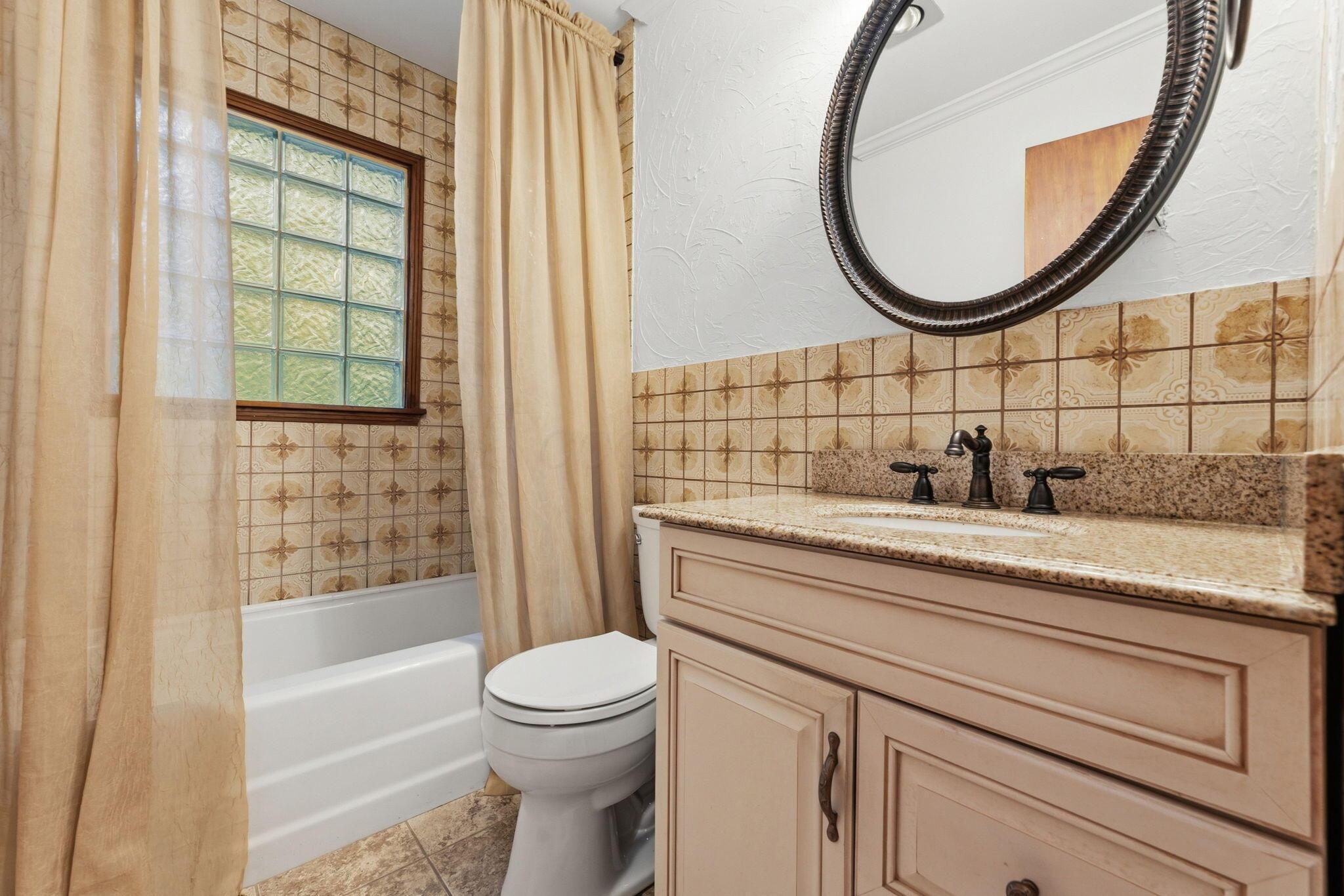 660 E Johnstown Road Property Photo 44