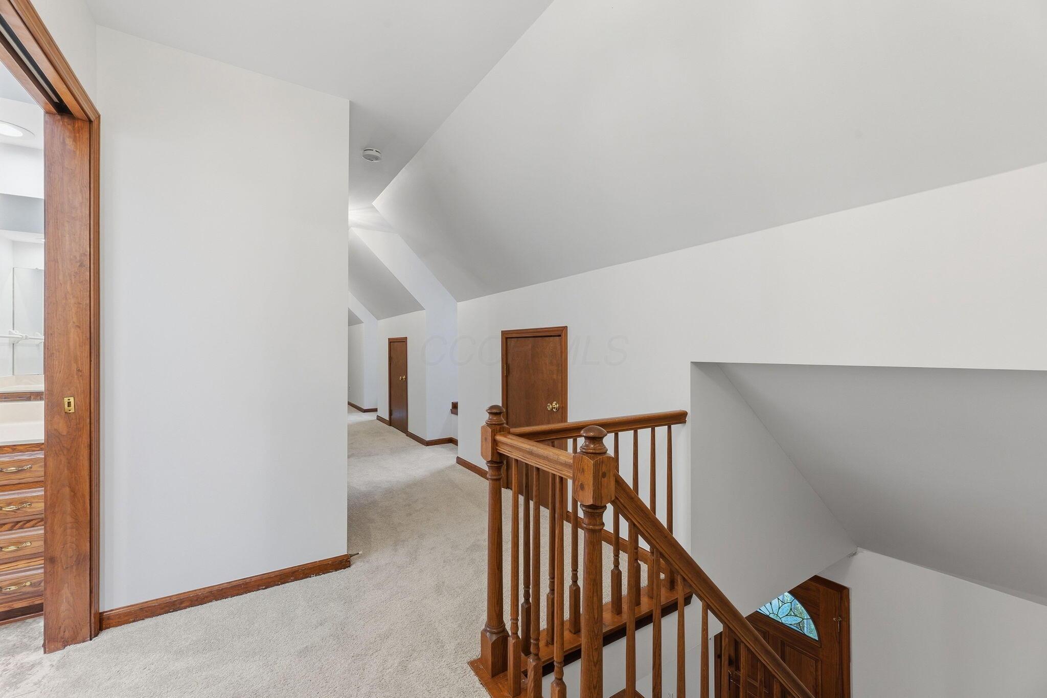660 E Johnstown Road Property Photo 53