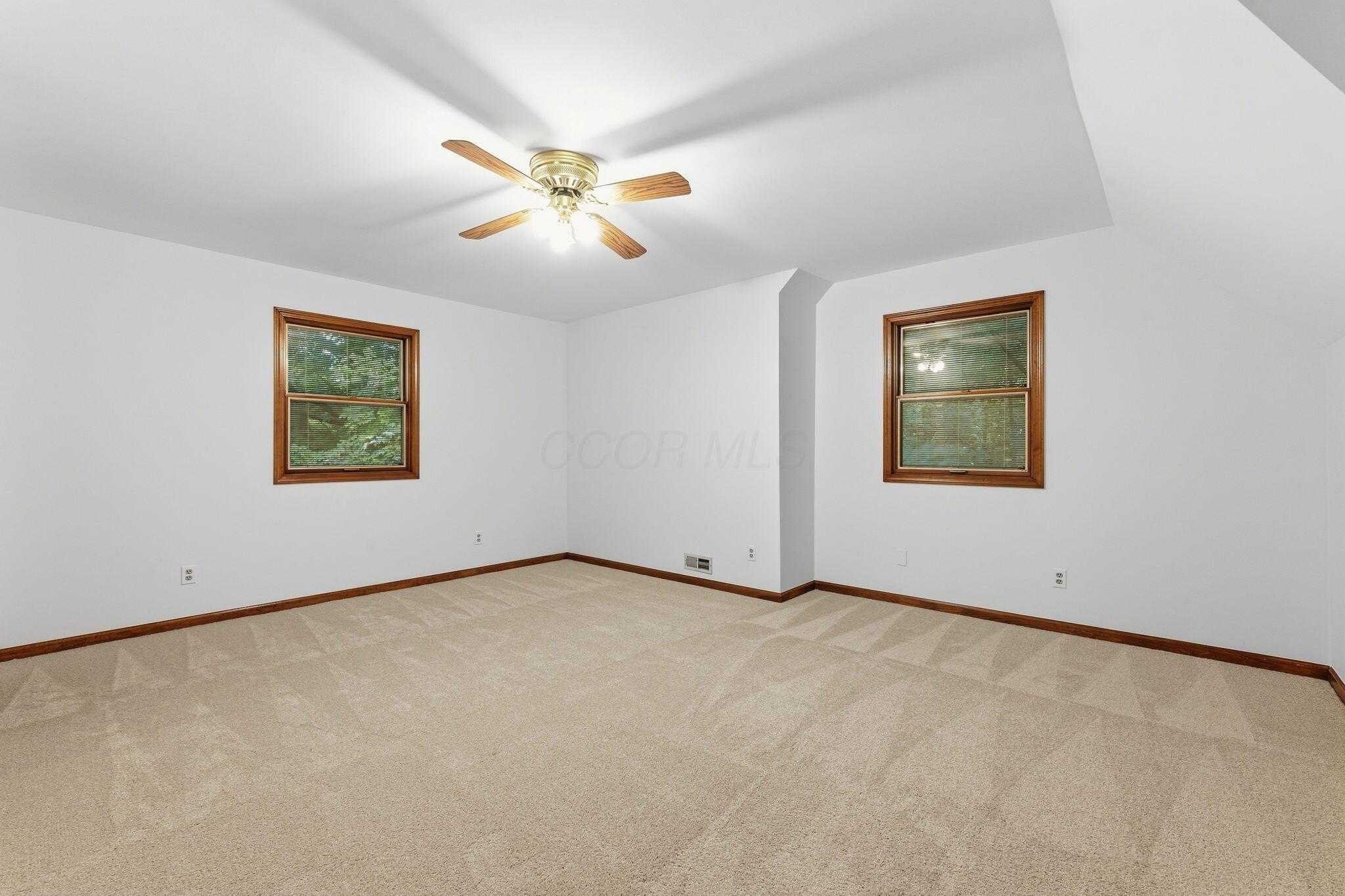 660 E Johnstown Road Property Photo 71