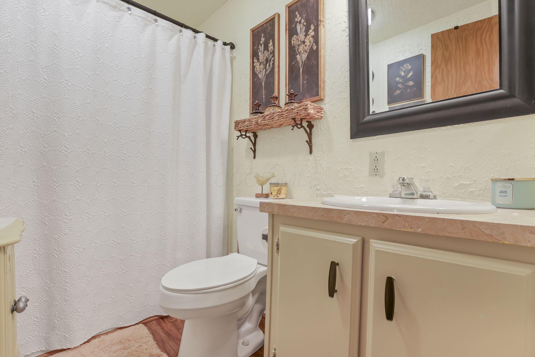 5448 Desert Lane Property Photo 30