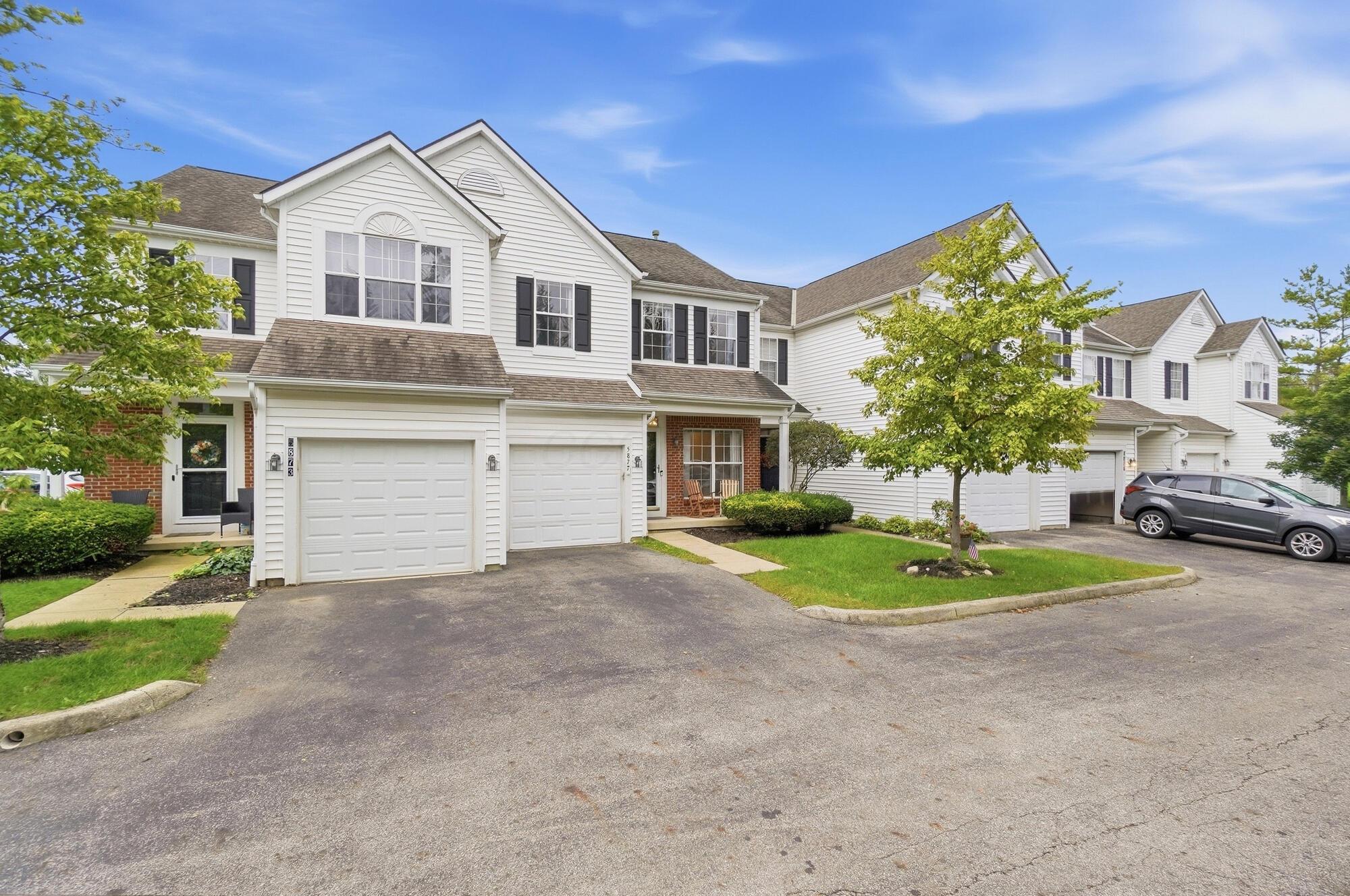 5877 Scioto Hill Lane