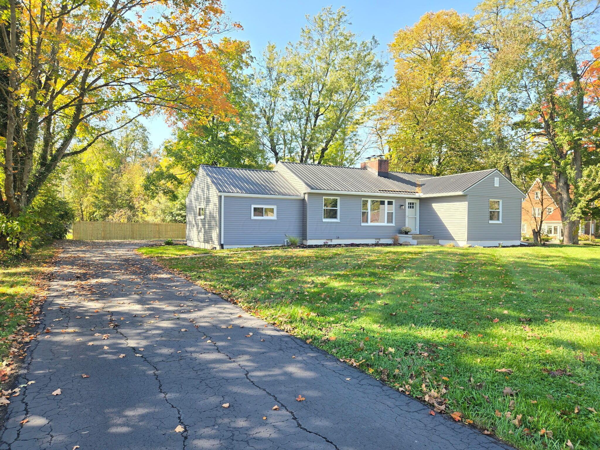 1101 Bucyrus Road Property Photo 1