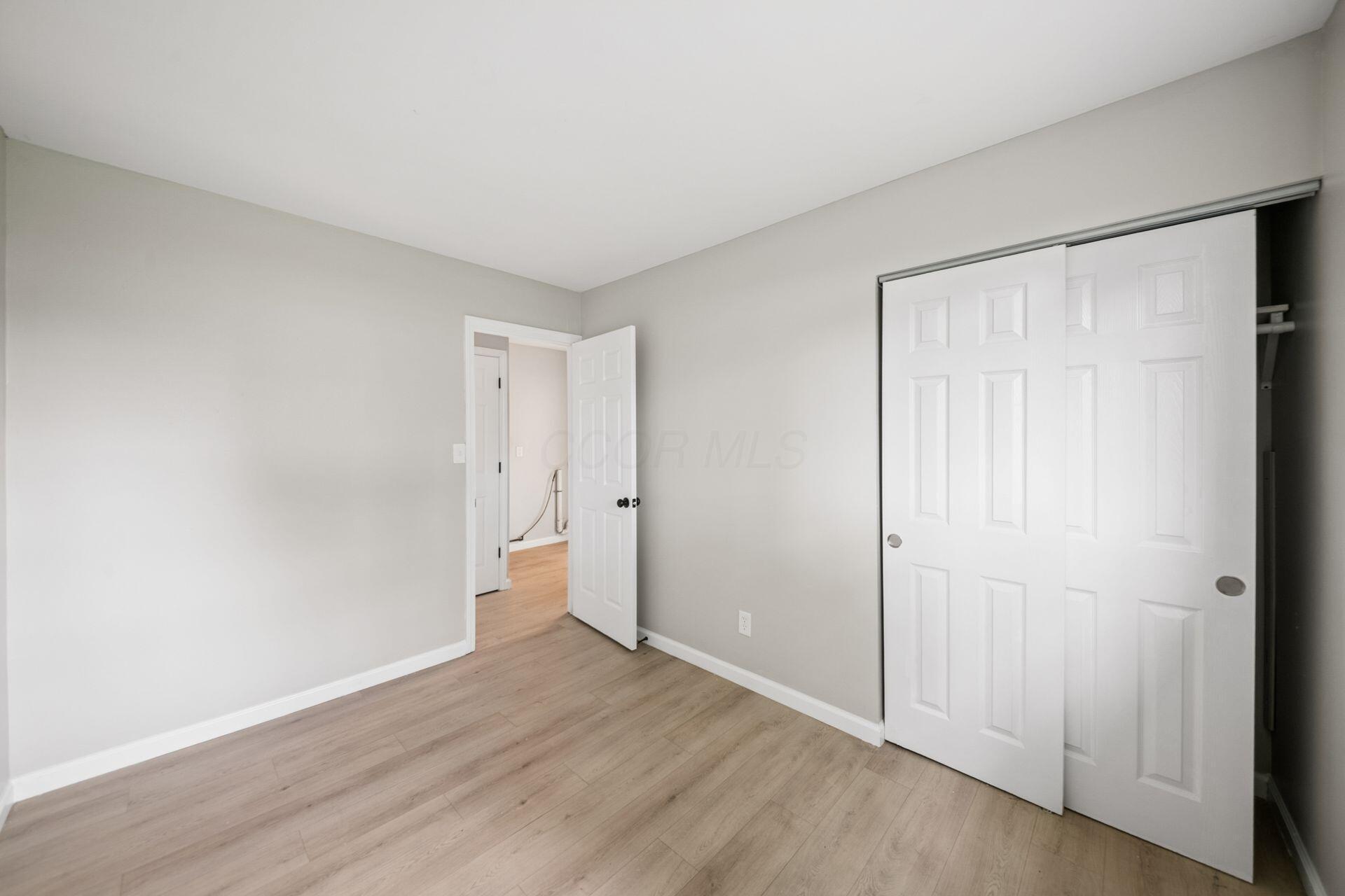 1382 Grovewood Drive Property Photo 11