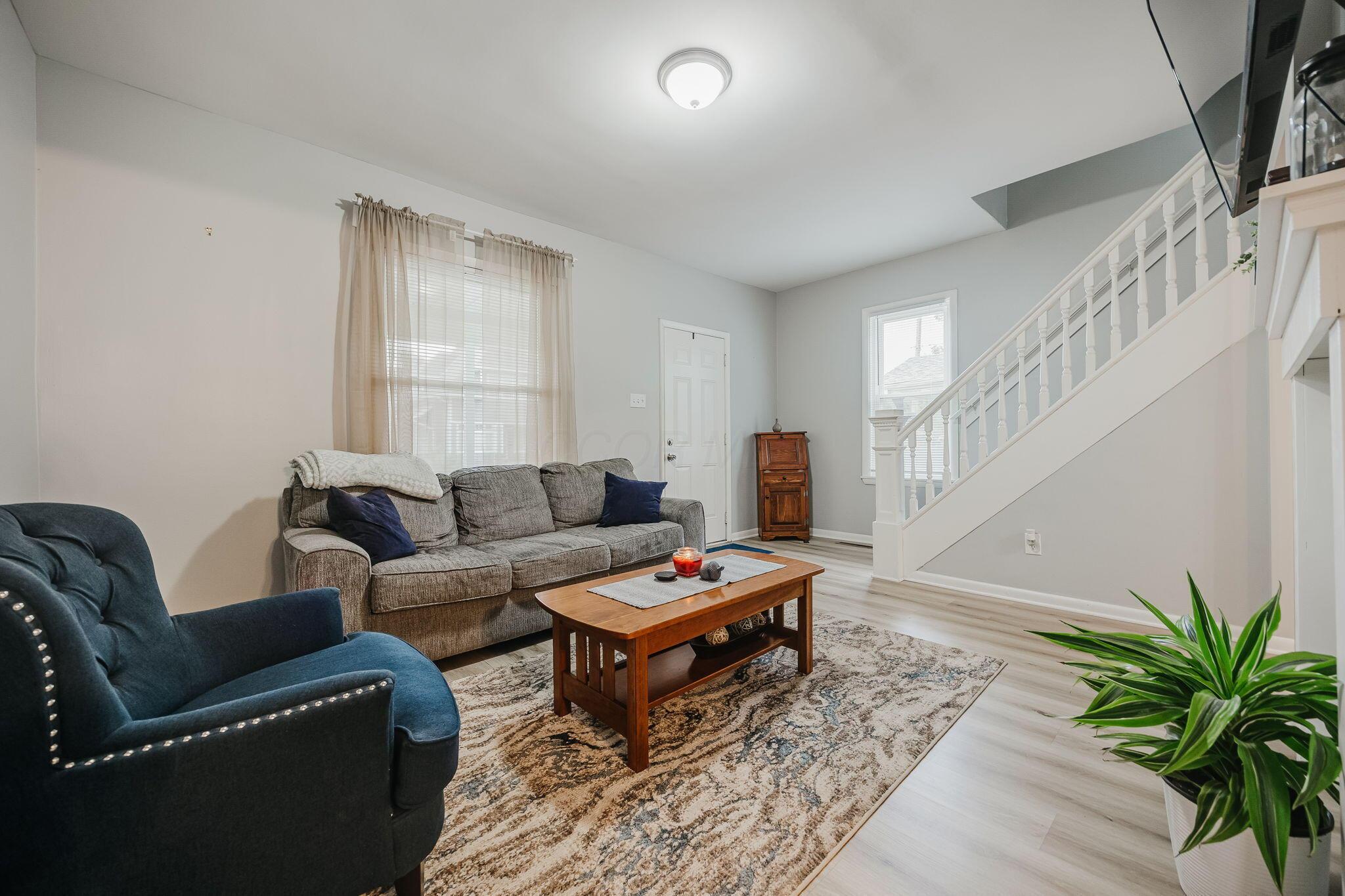 1008 E Whittier Street Property Photo 10