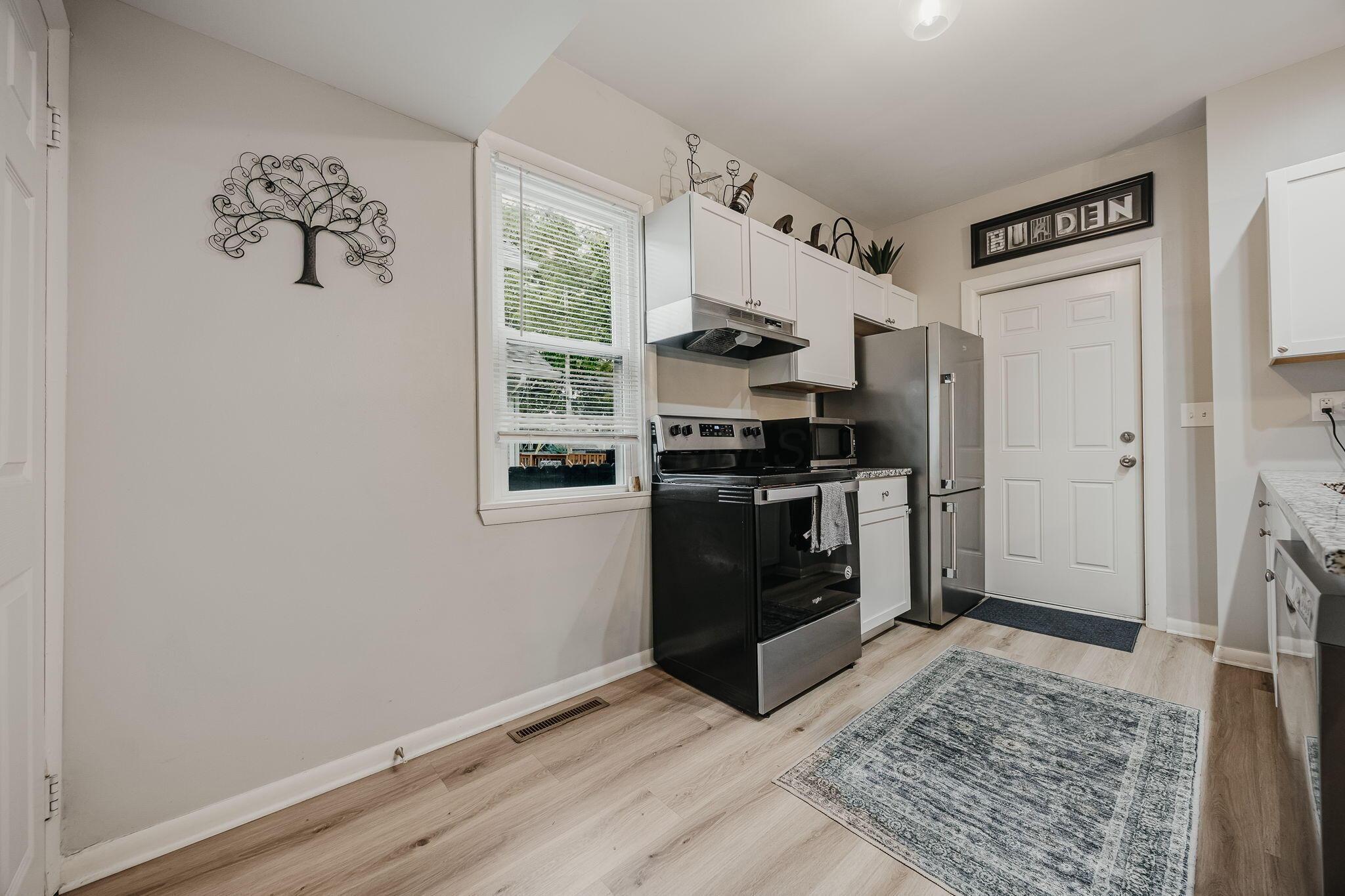 1008 E Whittier Street Property Photo 19