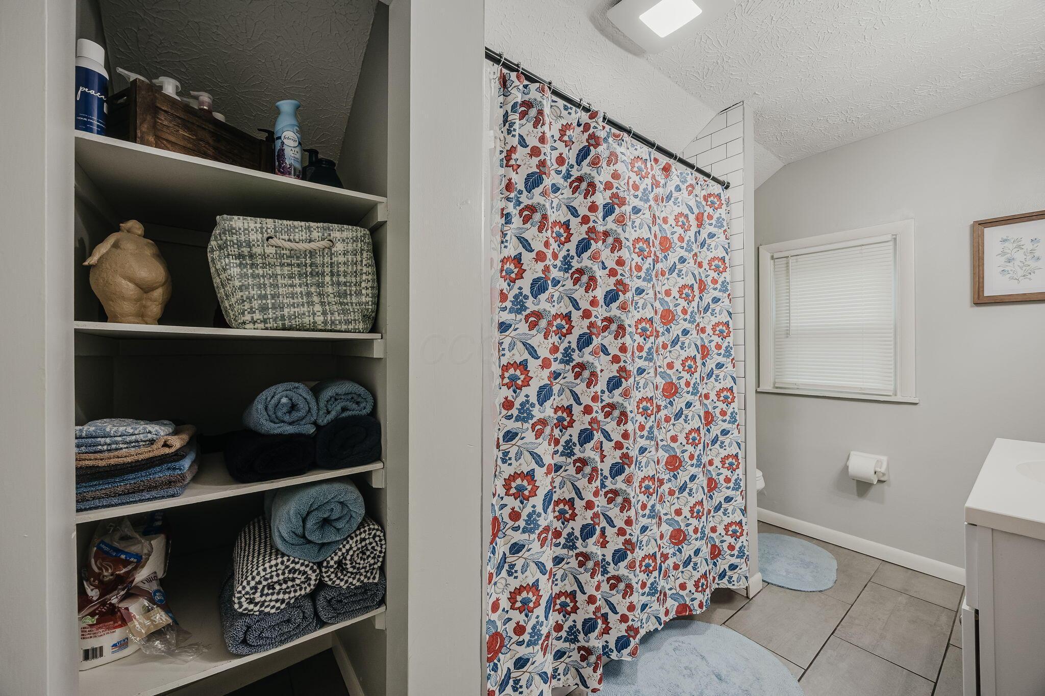 1008 E Whittier Street Property Photo 29