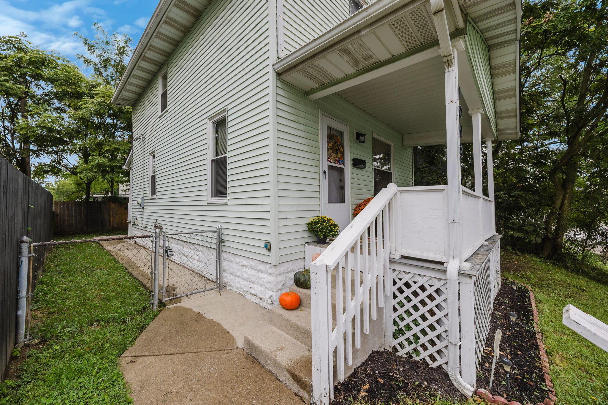 1008 E Whittier Street Property Photo 33