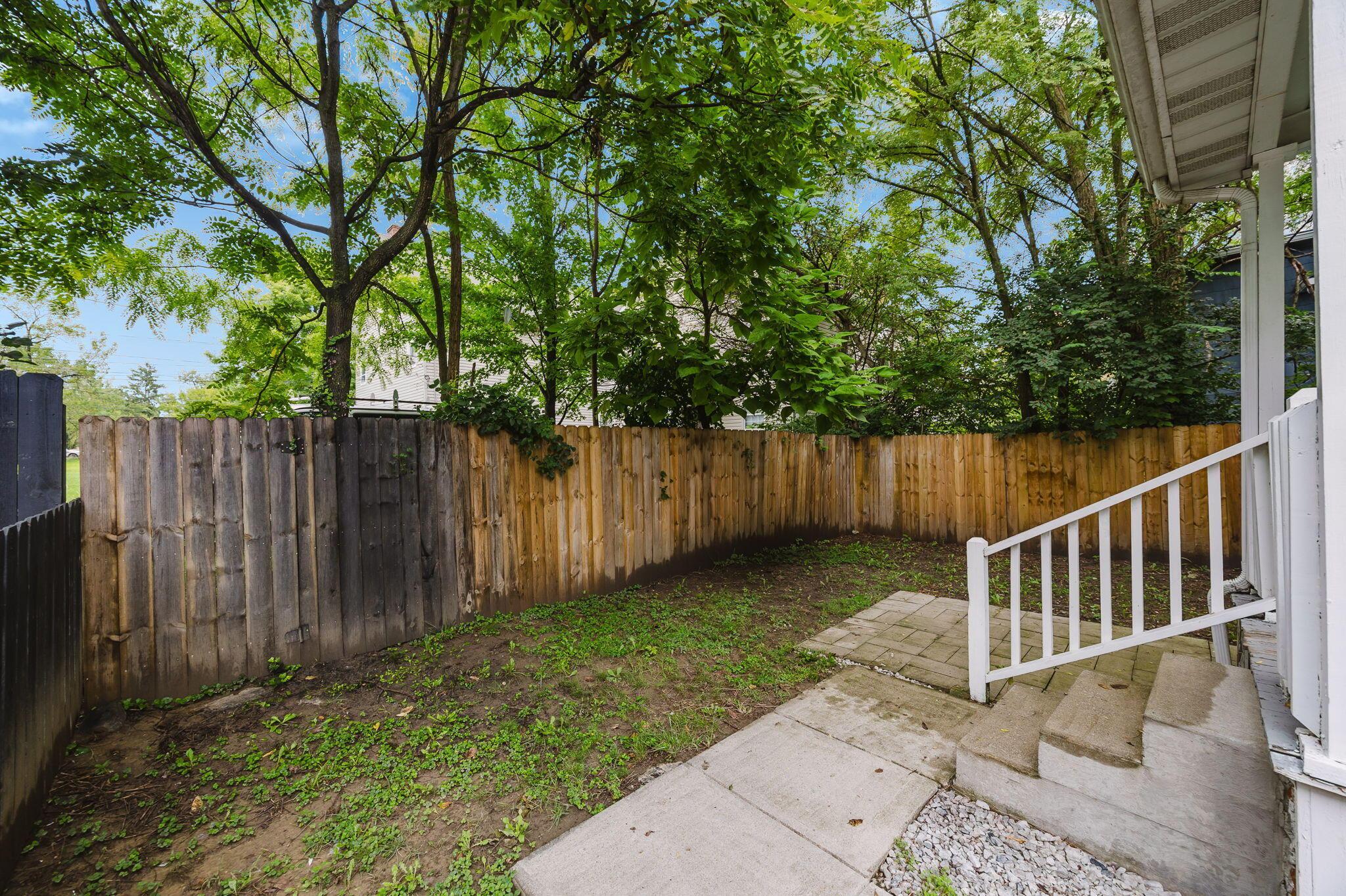 1008 E Whittier Street Property Photo 39
