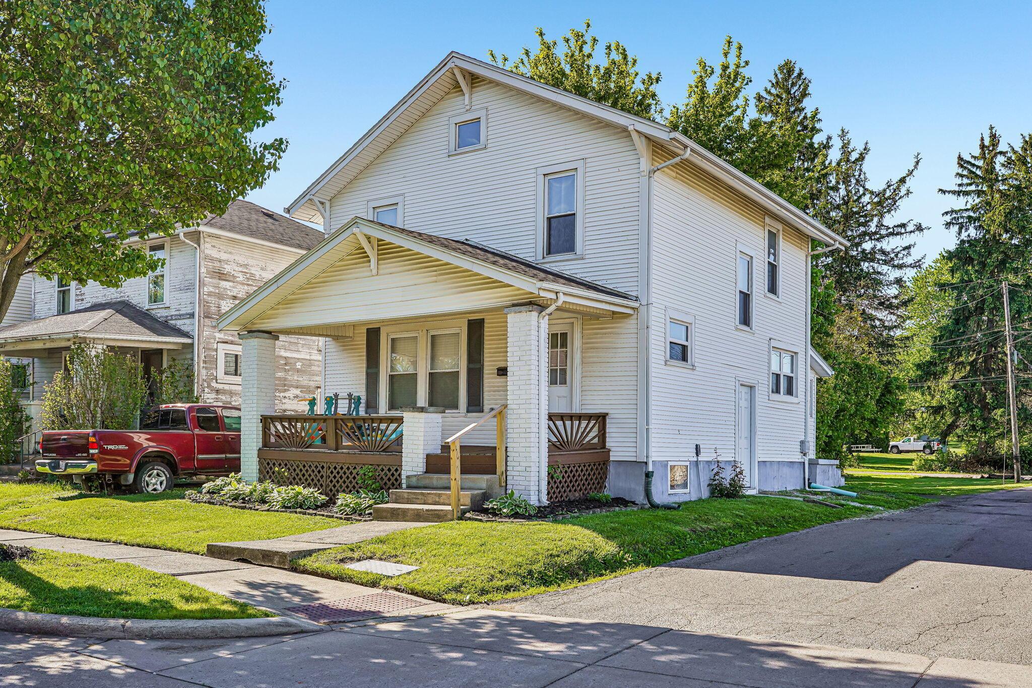112 E Spring Avenue Property Photo 1