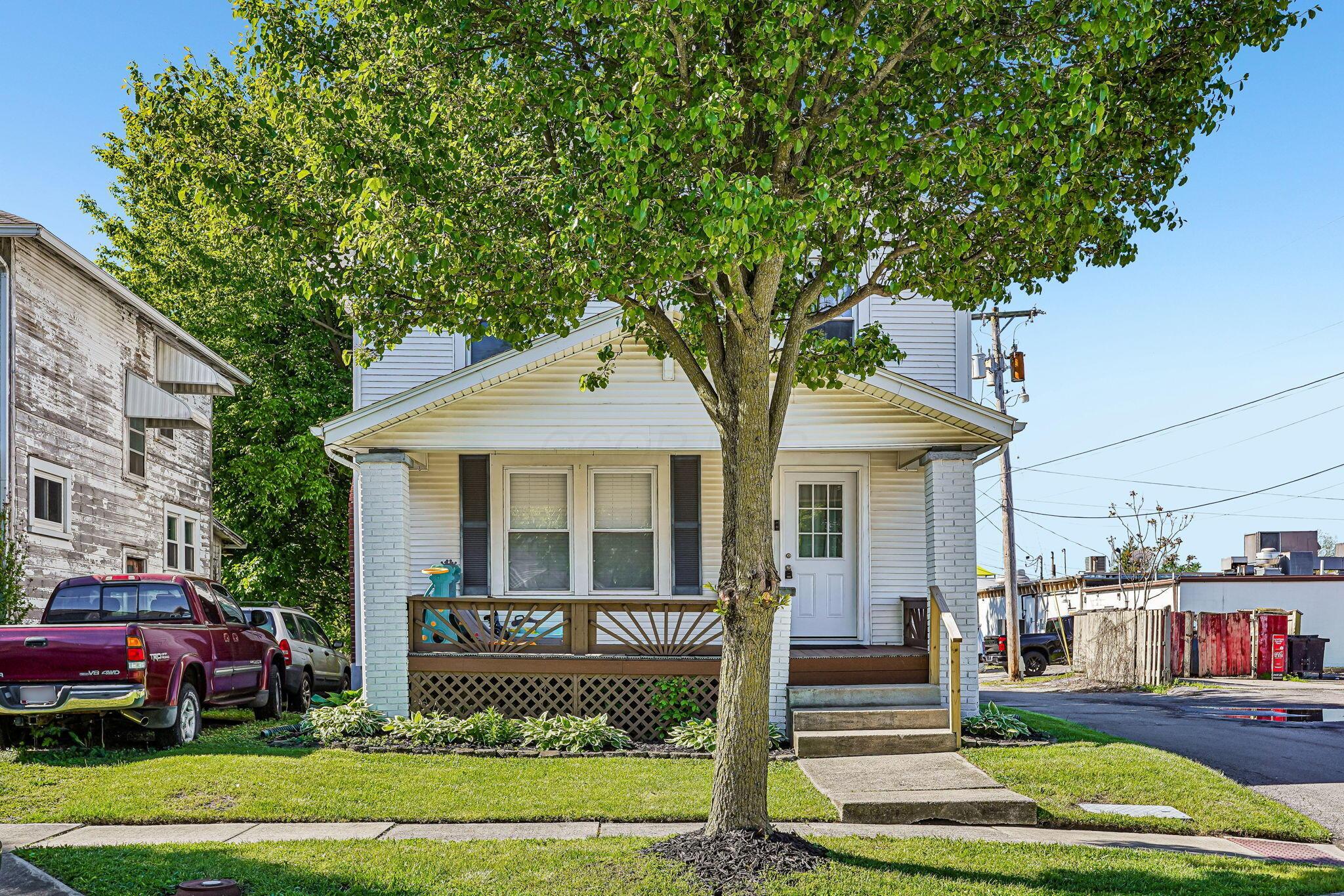 112 E Spring Avenue Property Photo 2