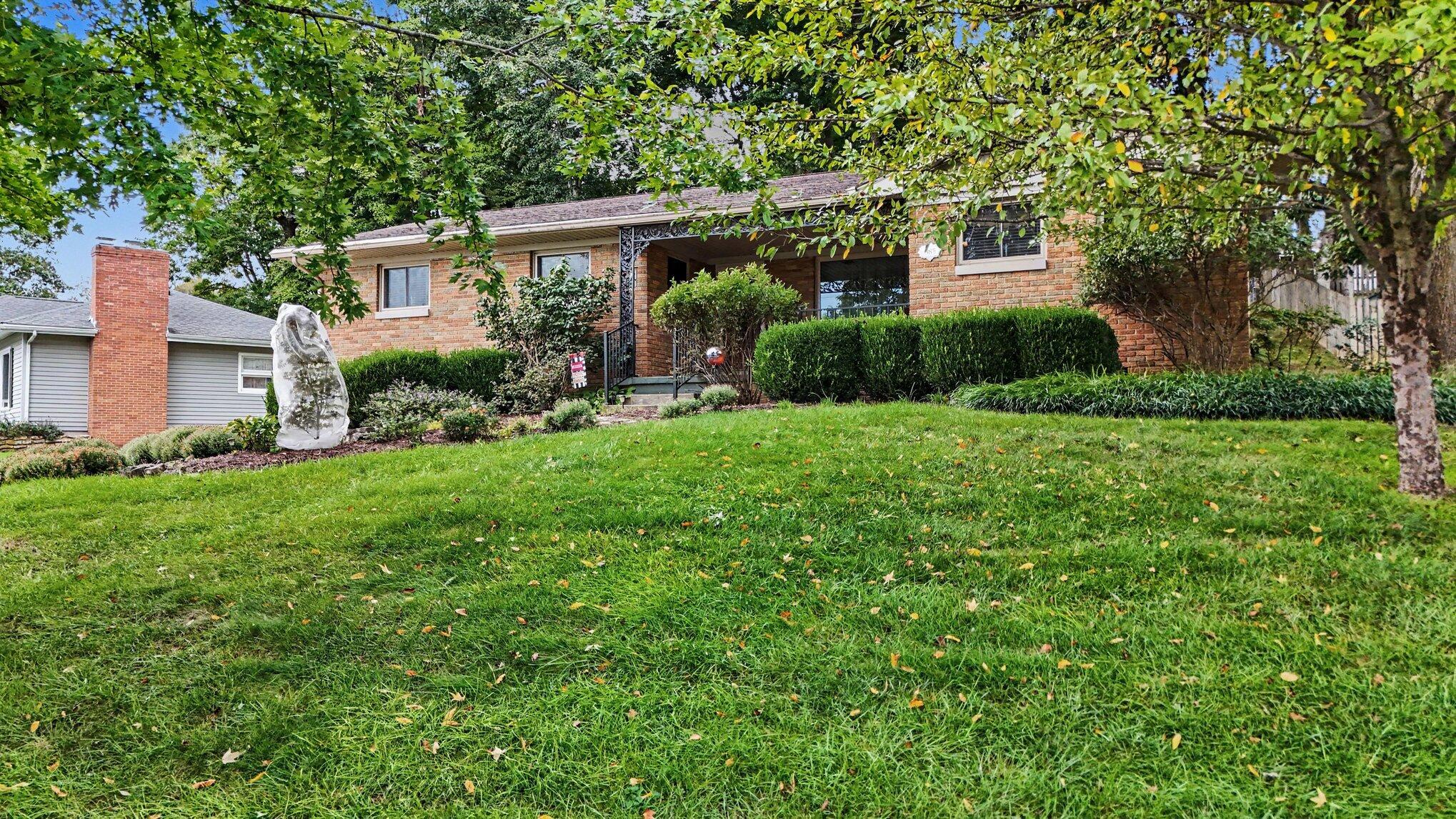 385 Kemper Avenue Property Photo 2