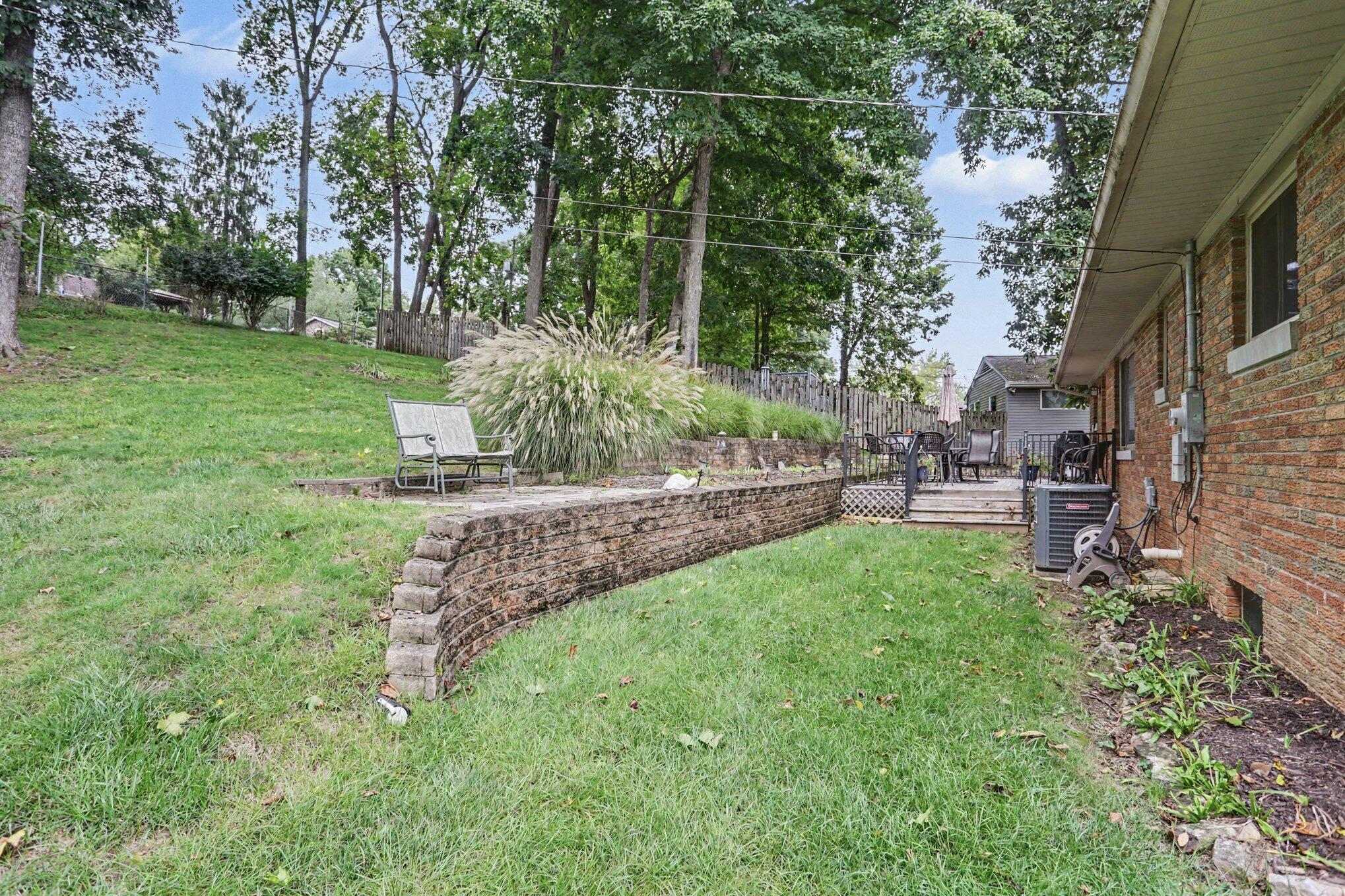385 Kemper Avenue Property Photo 8