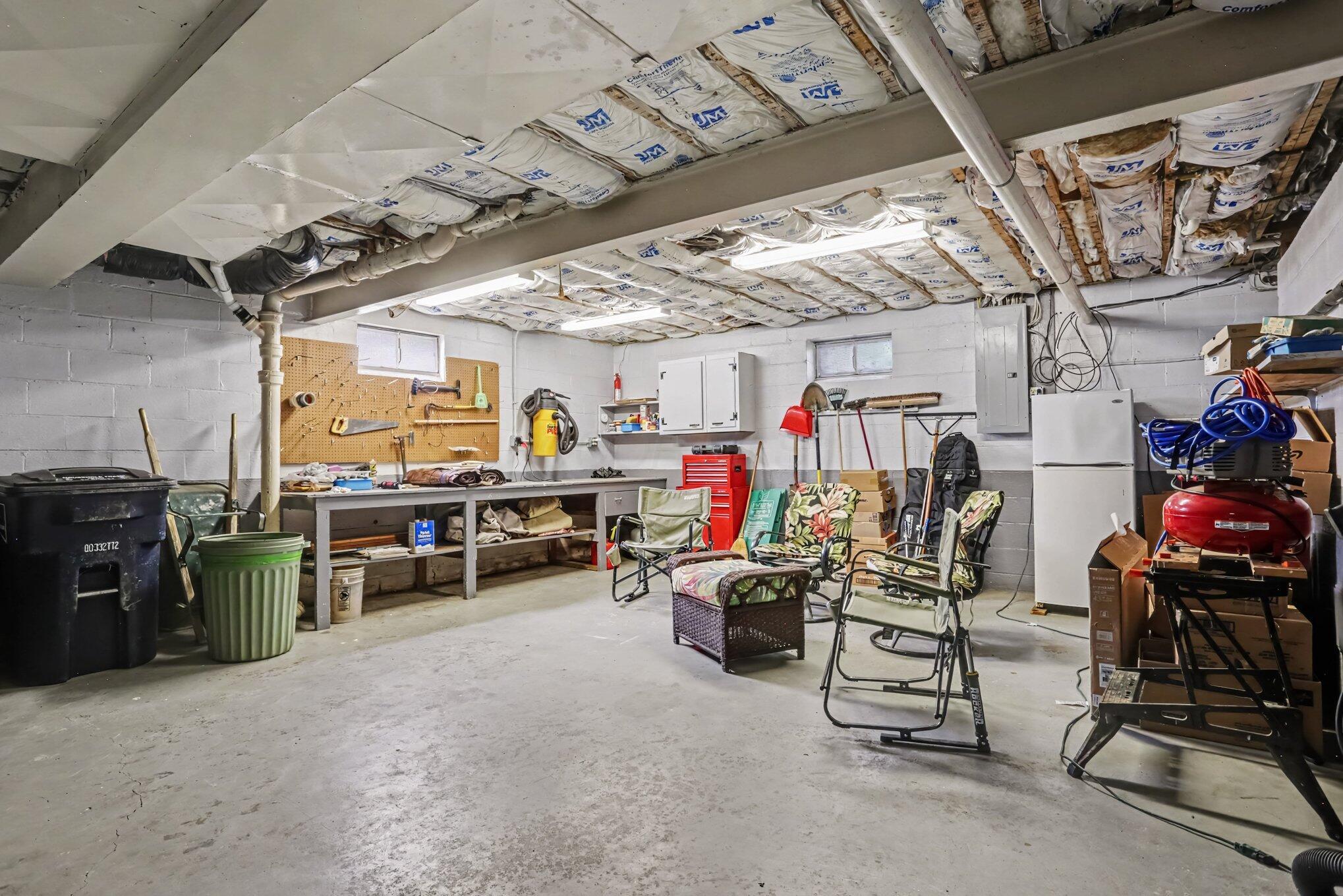 385 Kemper Avenue Property Photo 47
