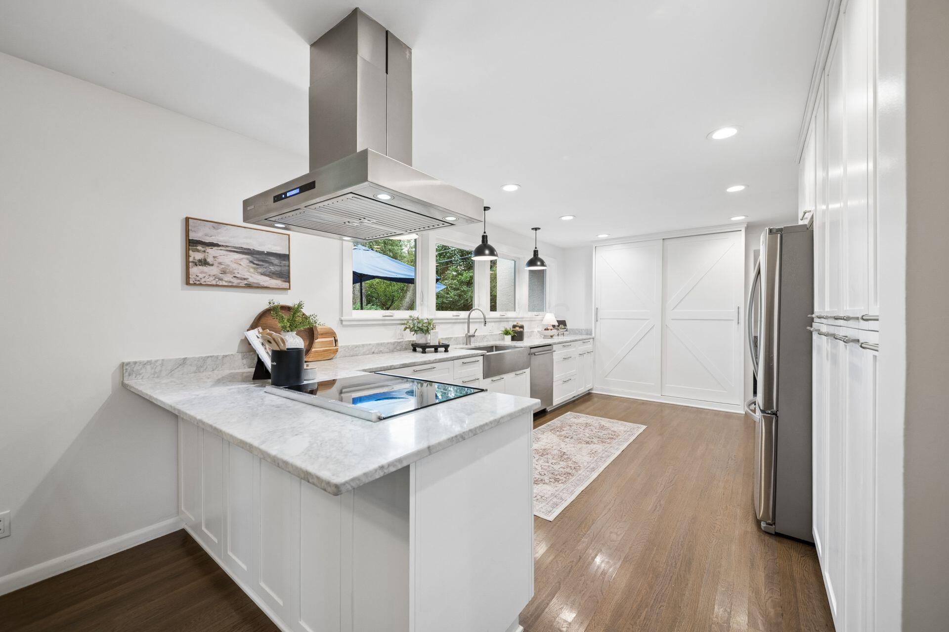 4504 Kipling Road Property Photo 11