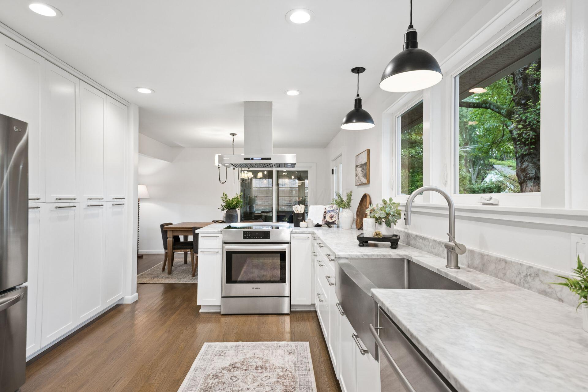 4504 Kipling Road Property Photo 14