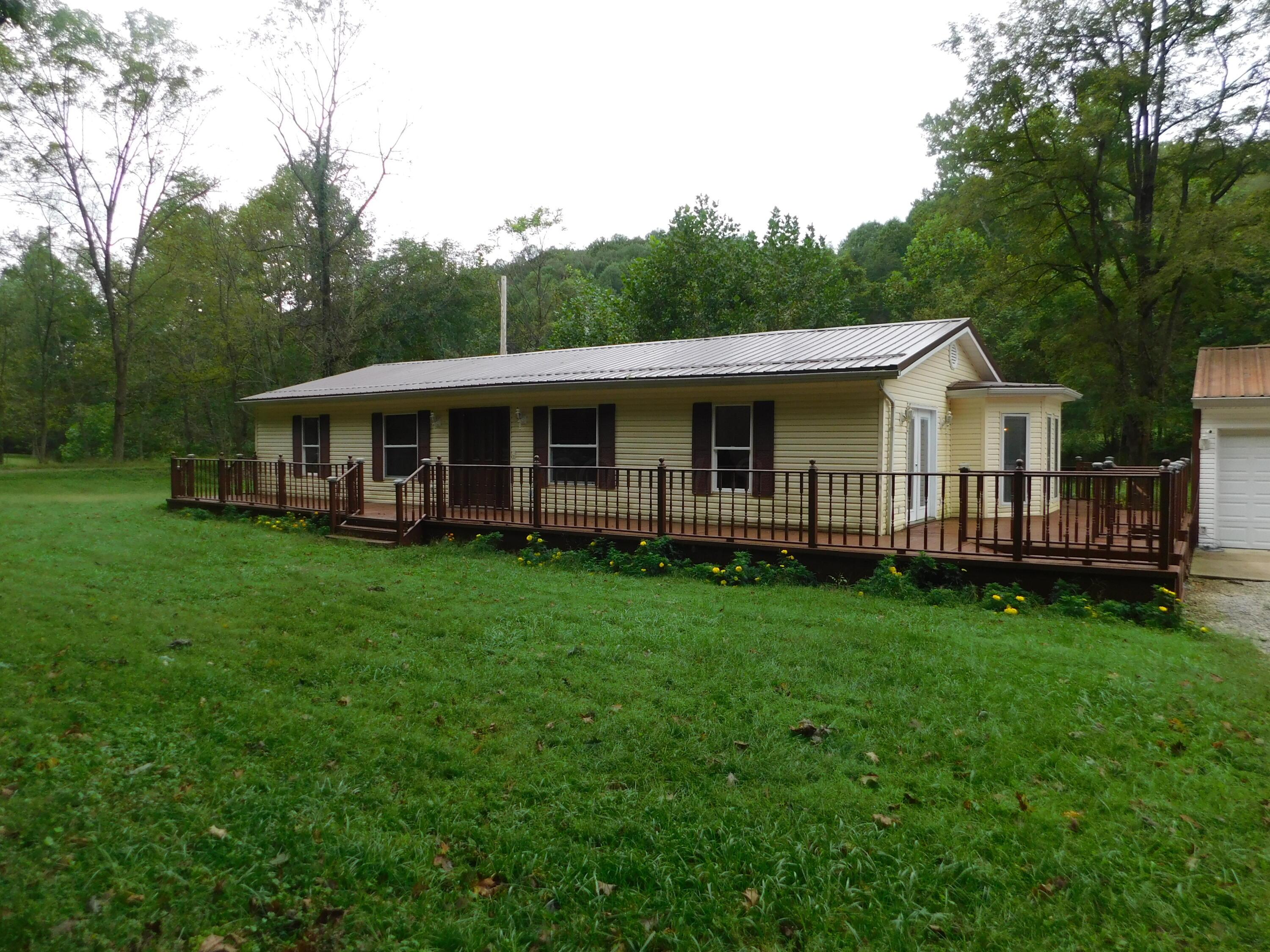 22529 Conrad Road Property Photo 1