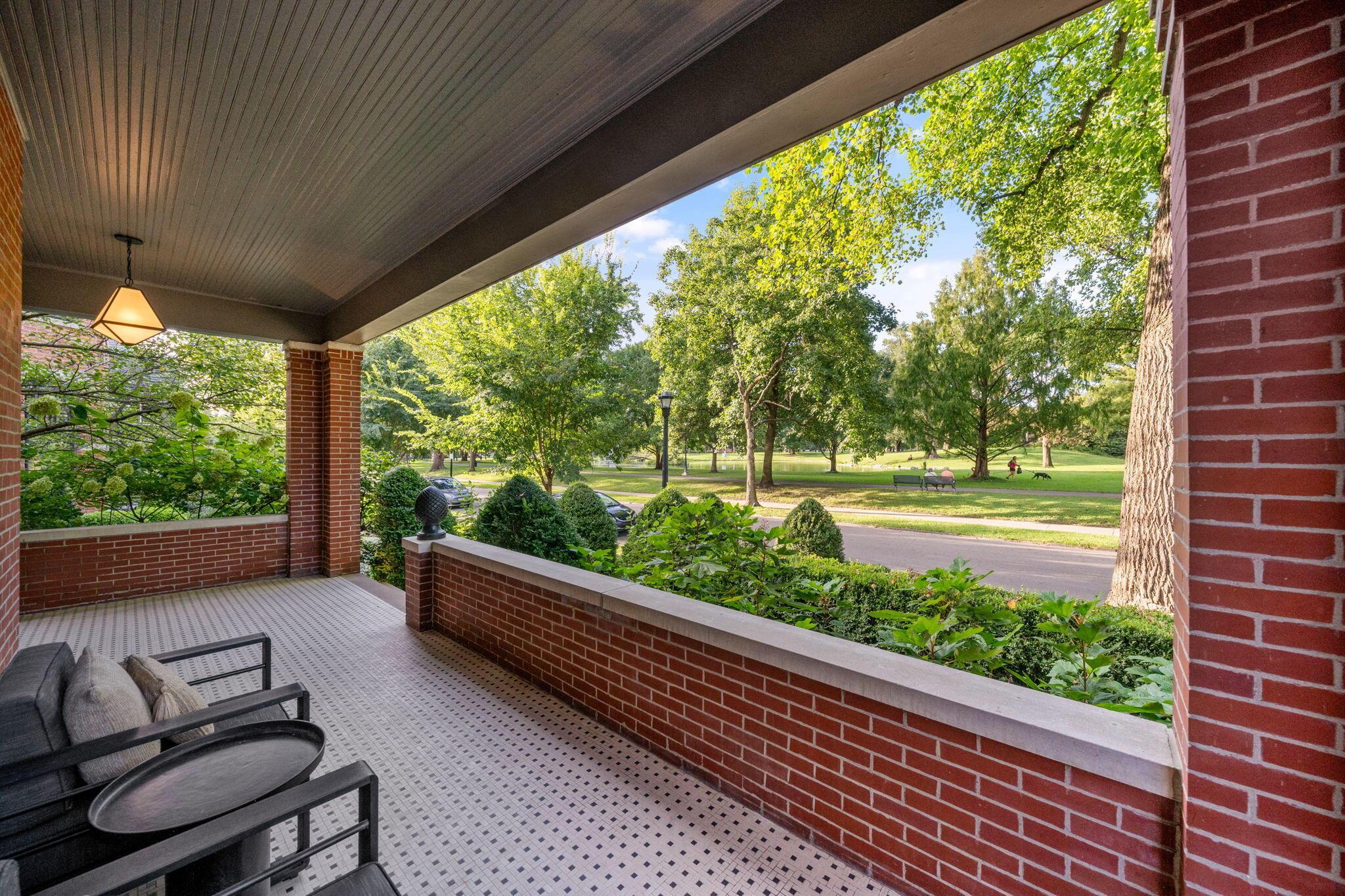 123 E Deshler Avenue Property Photo 11