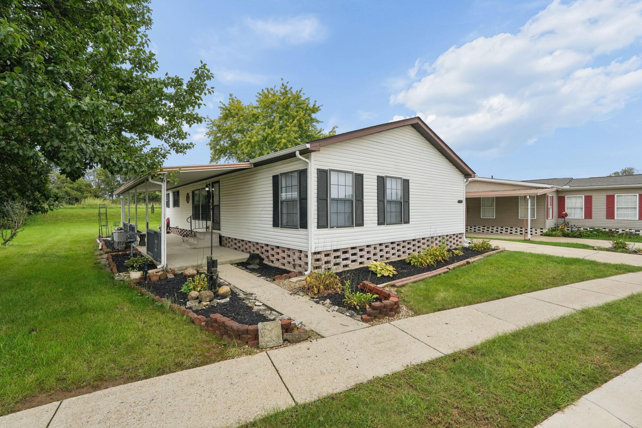 709 Youn-kin Parkway S Property Photo 1