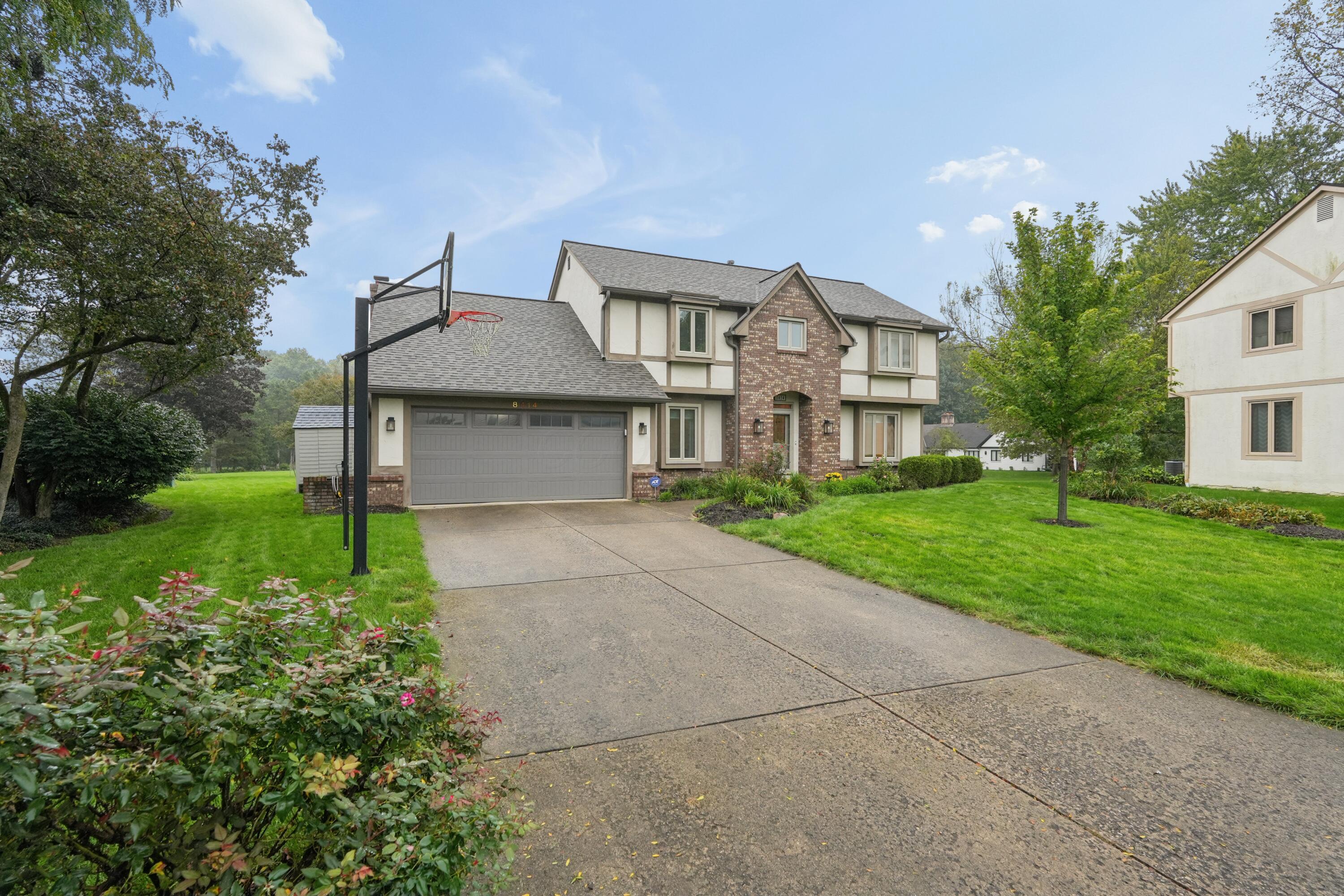 8414 Netherlands Place Property Photo 4
