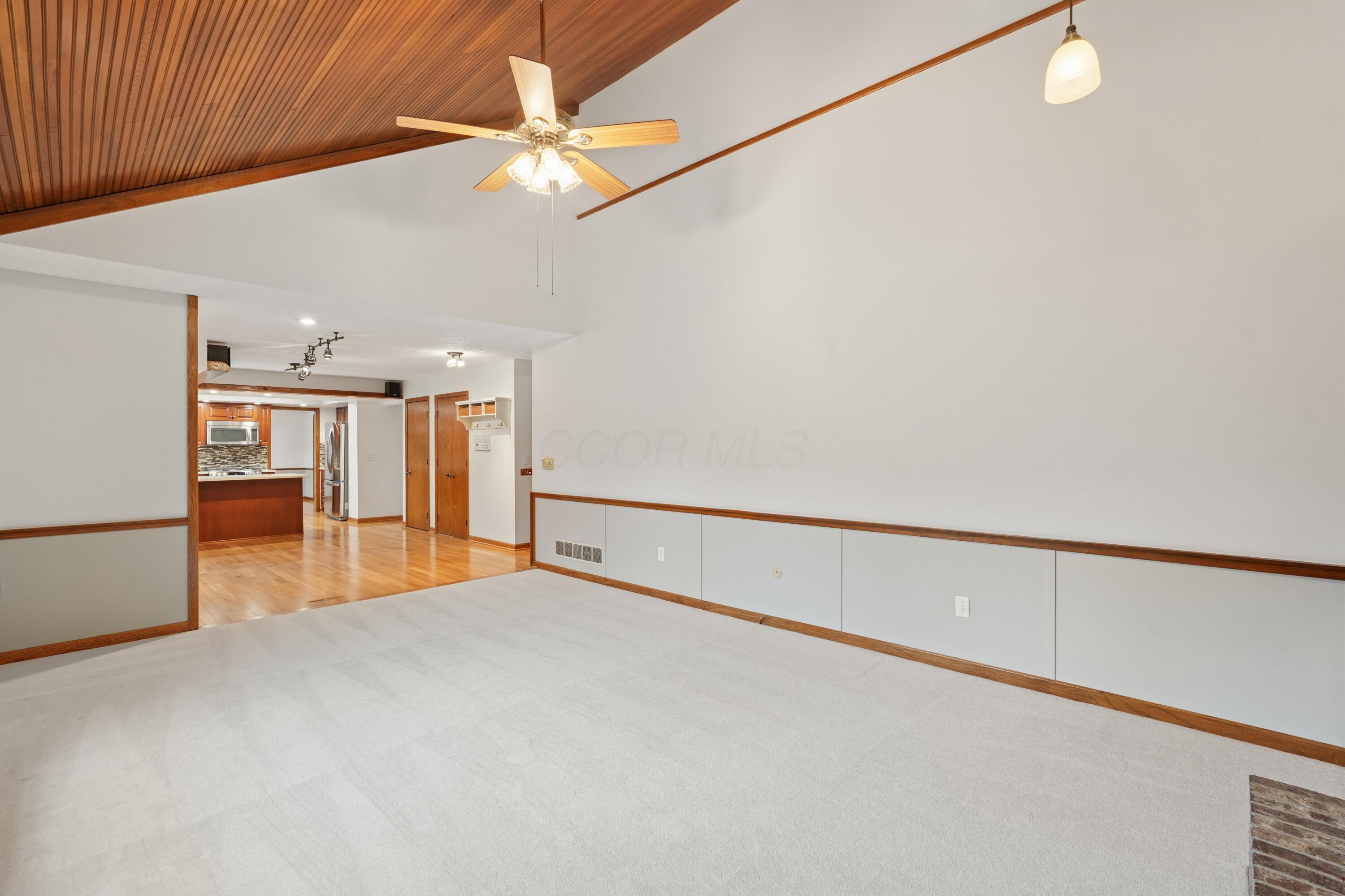 8414 Netherlands Place Property Photo 13