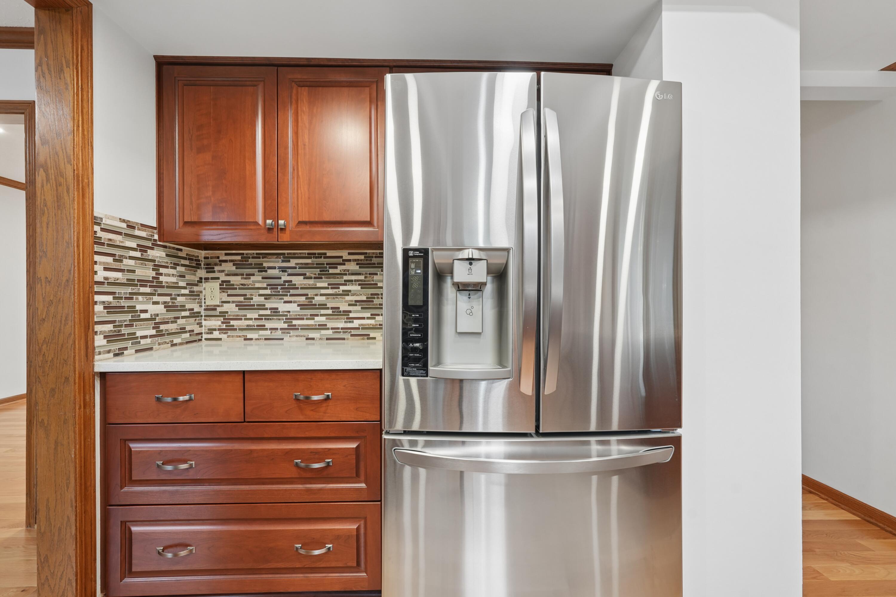 8414 Netherlands Place Property Photo 17