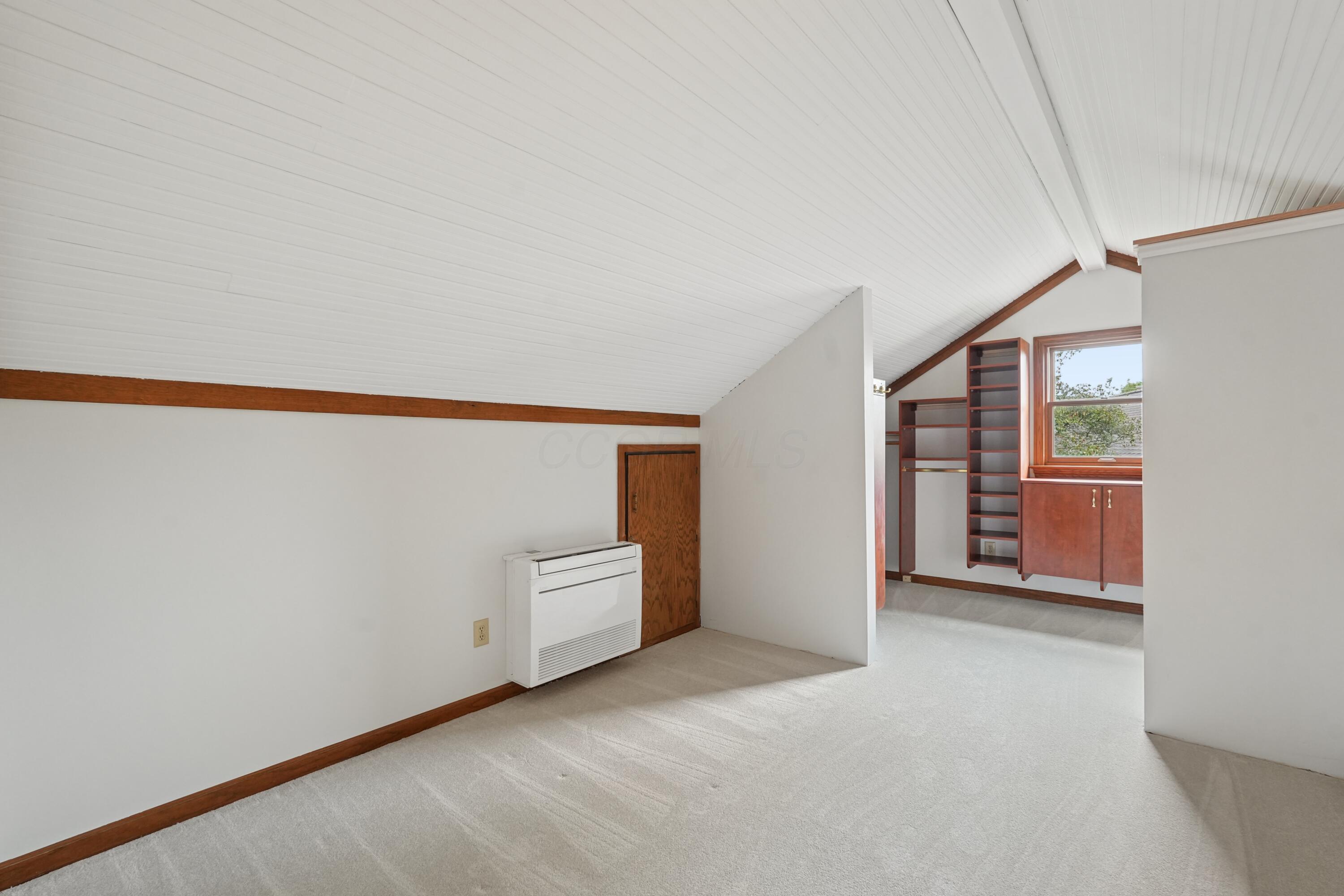 8414 Netherlands Place Property Photo 29