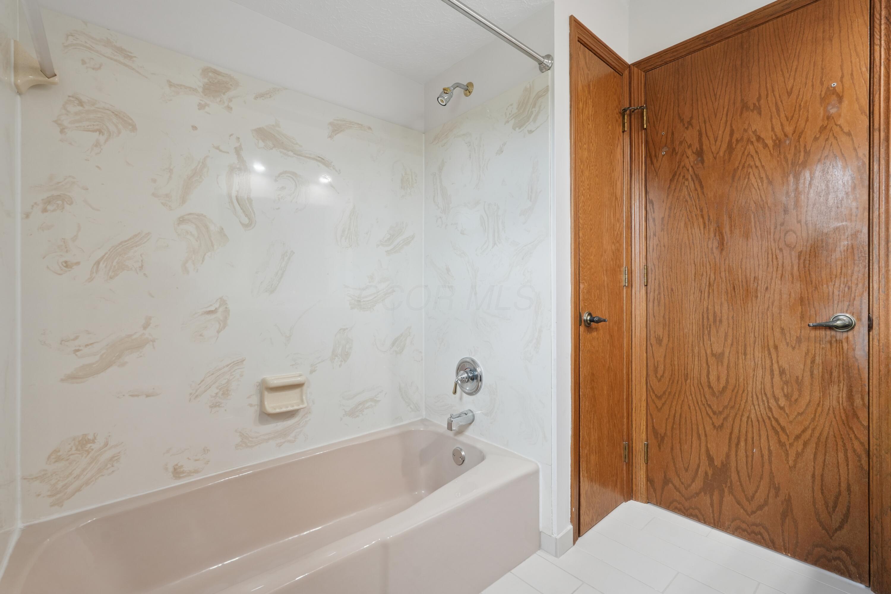 8414 Netherlands Place Property Photo 33