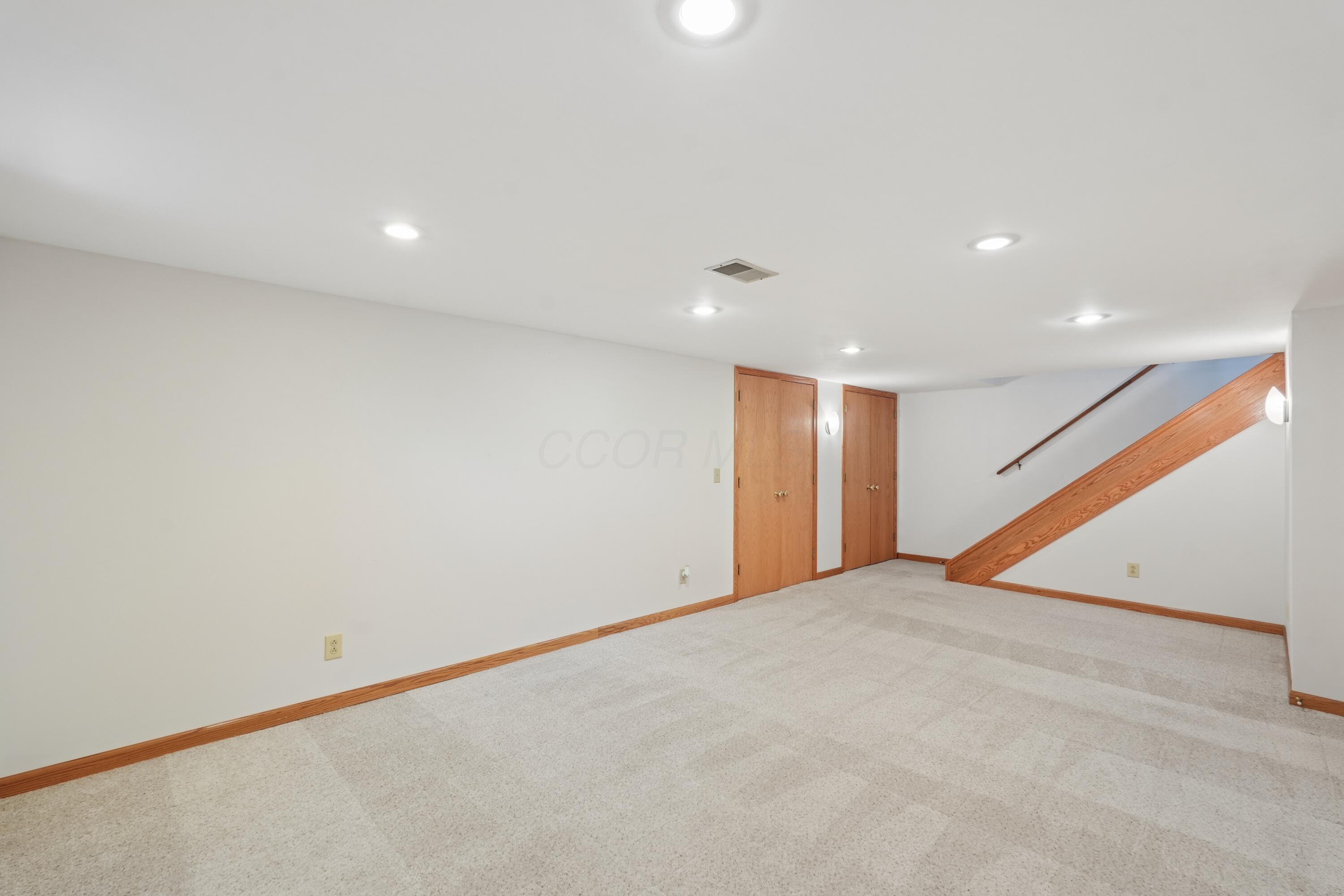 8414 Netherlands Place Property Photo 39