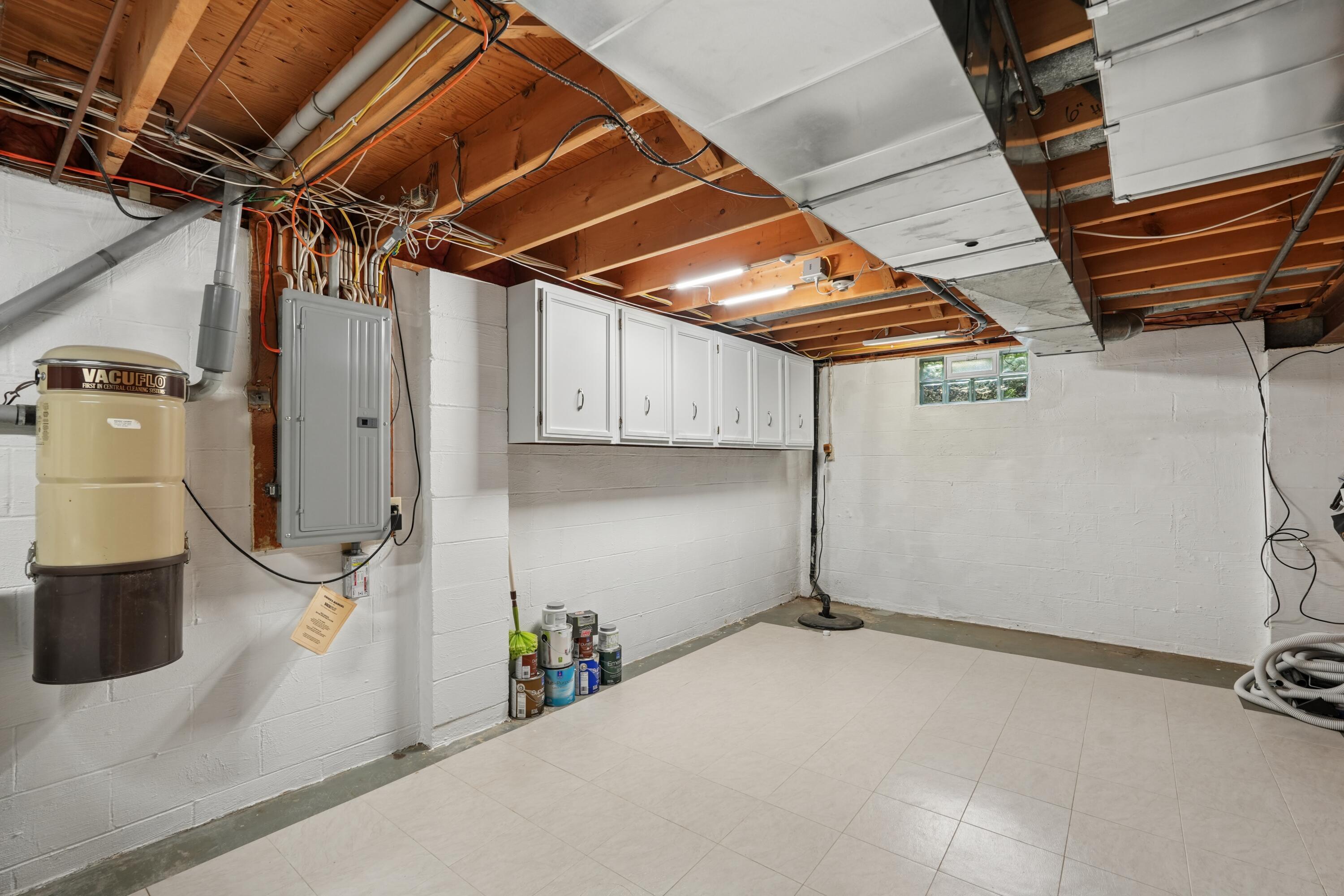 8414 Netherlands Place Property Photo 41