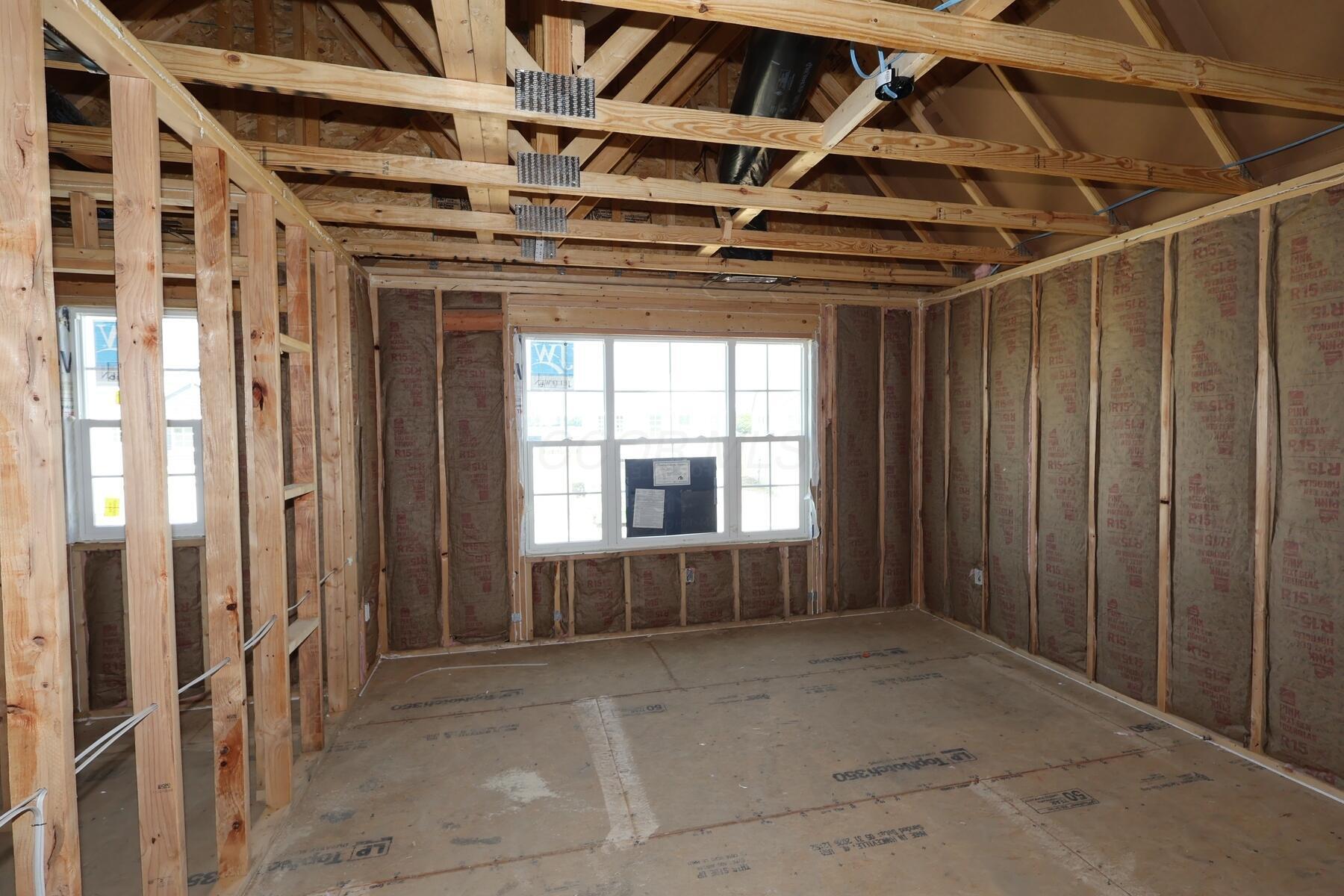 1008 Dawsons Drive Property Photo 10