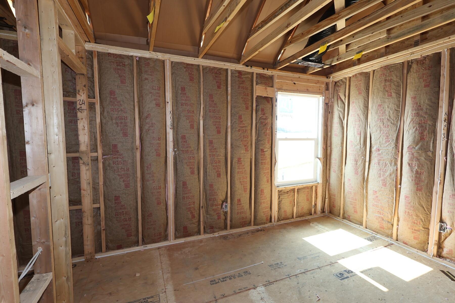 1008 Dawsons Drive Property Photo 12