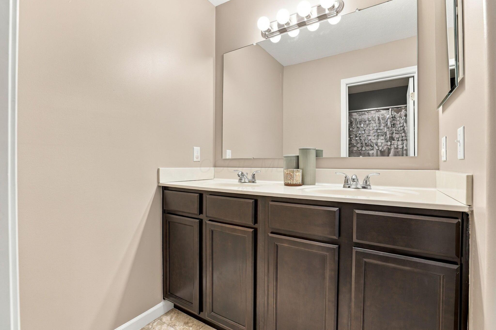 415 Wingate Place Property Photo 33