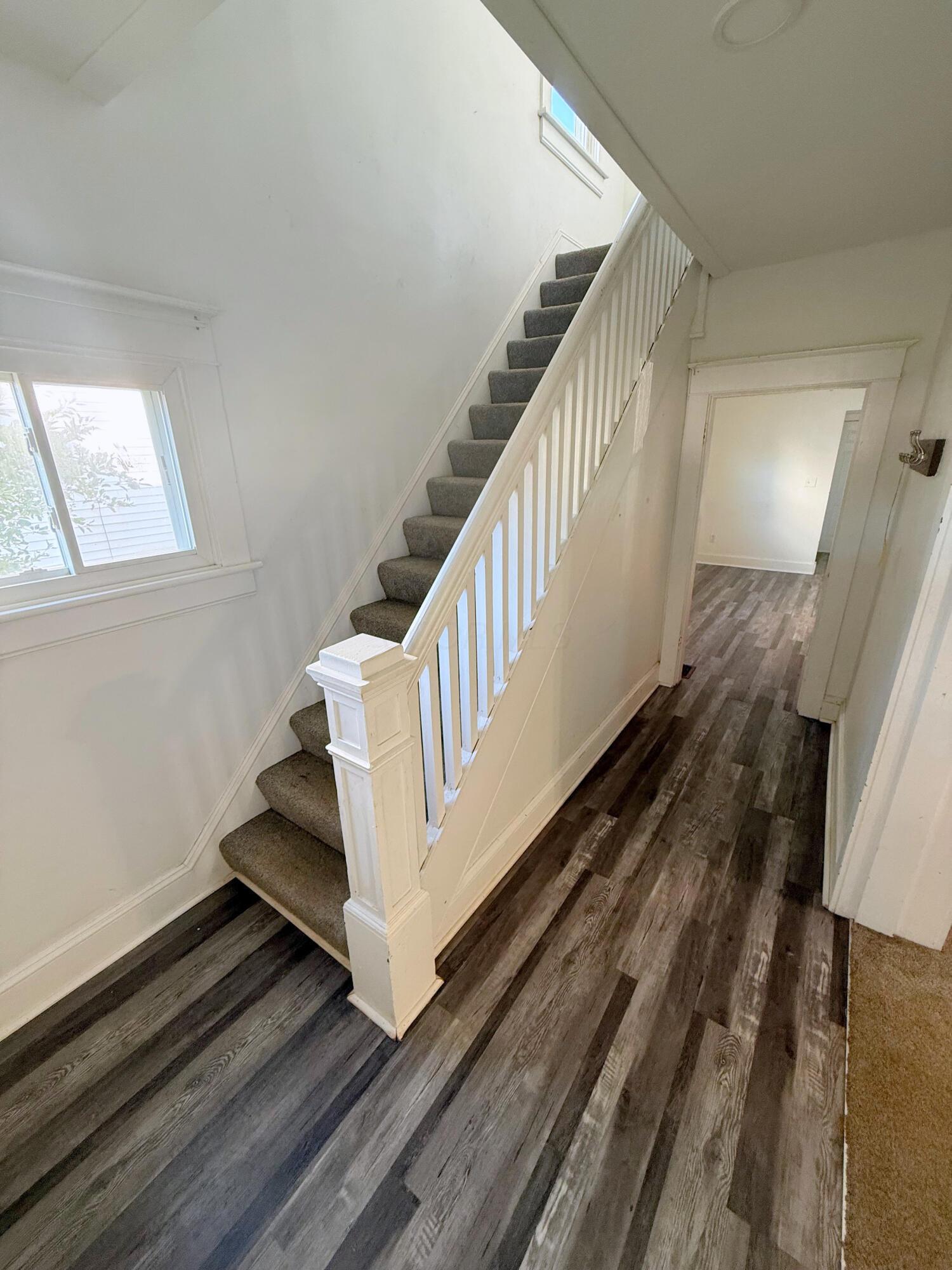 1585 Mound Street Property Photo 6